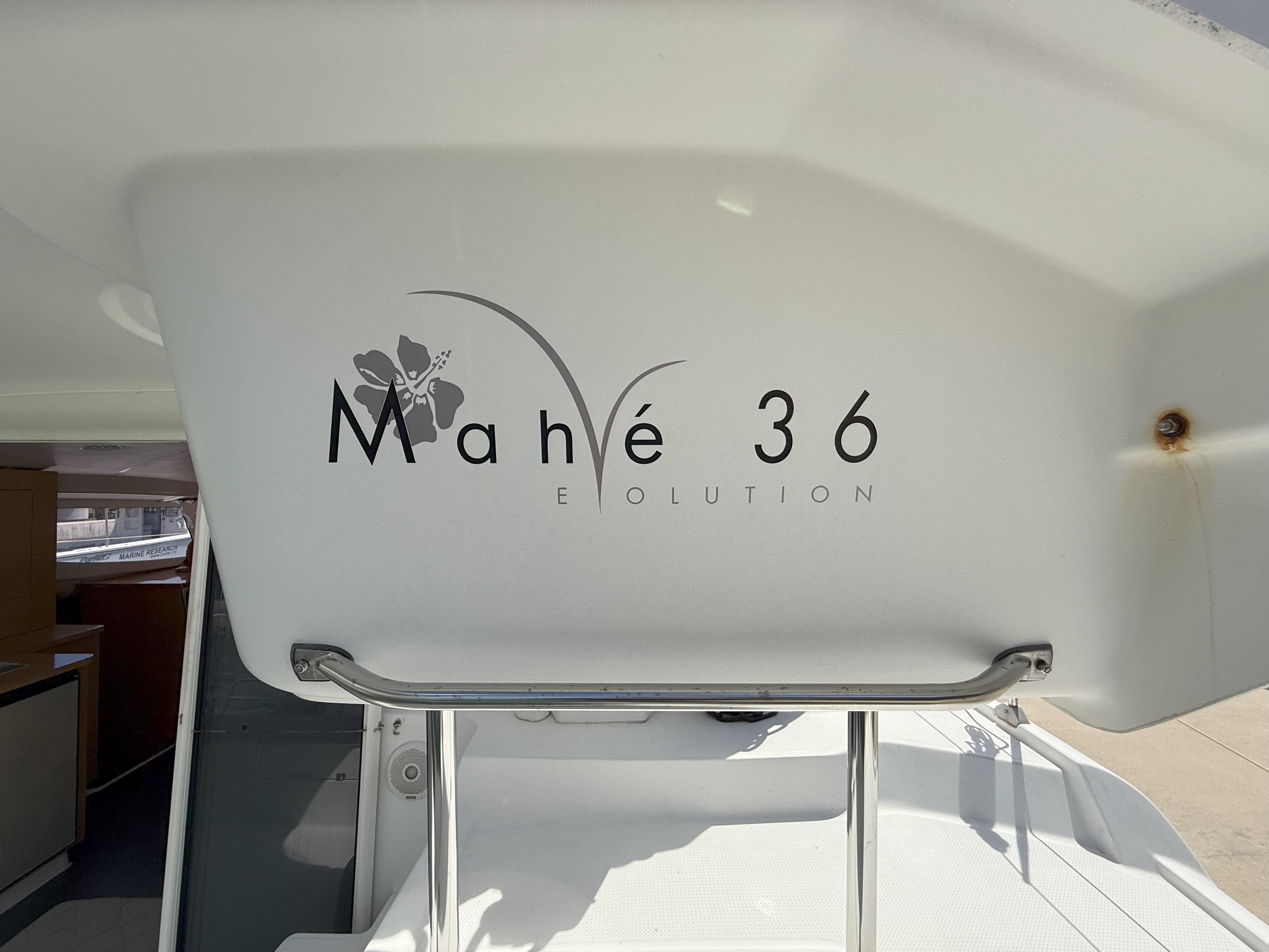 Fountaine Pajot-Mahe 36 Evolution  Owners Version 2014-Brake Aweigh SC-US-9725074 | Thumbnail