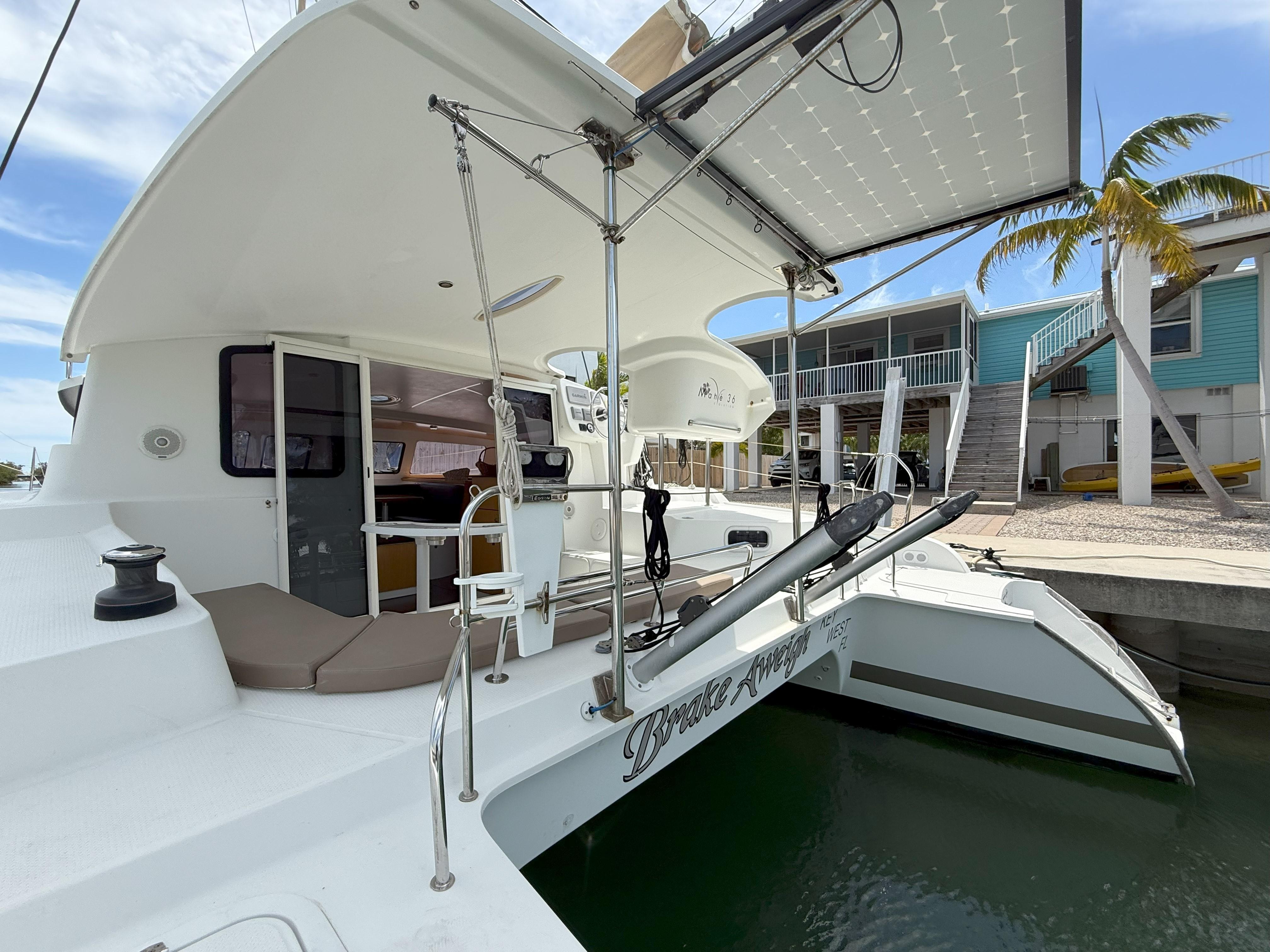 Fountaine Pajot-Mahe 36 Evolution  Owners Version 2014-Brake Aweigh SC-US-9725074 | Thumbnail