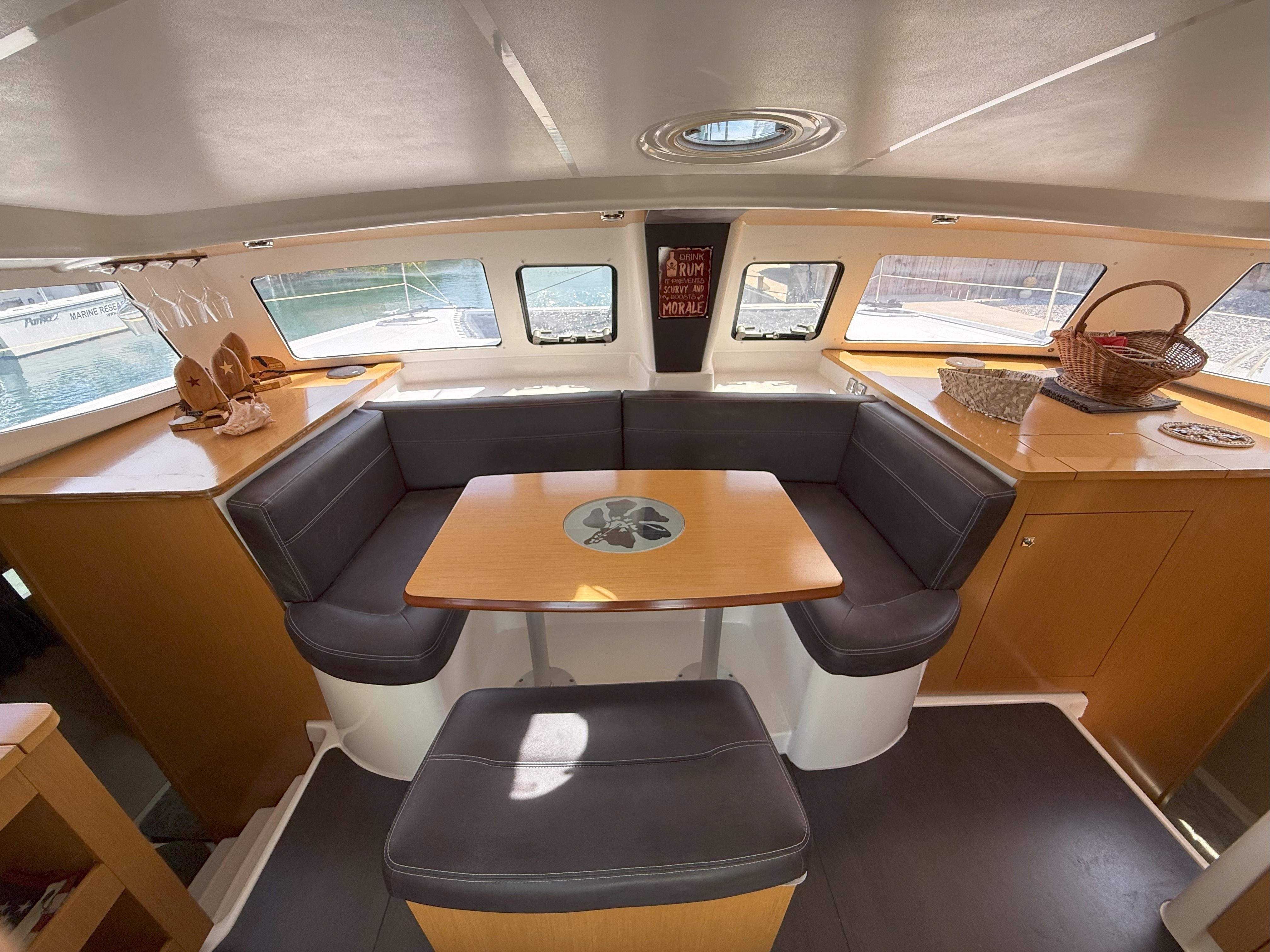 Fountaine Pajot-Mahe 36 Evolution  Owners Version 2014-Brake Aweigh SC-US-9725074 | Thumbnail