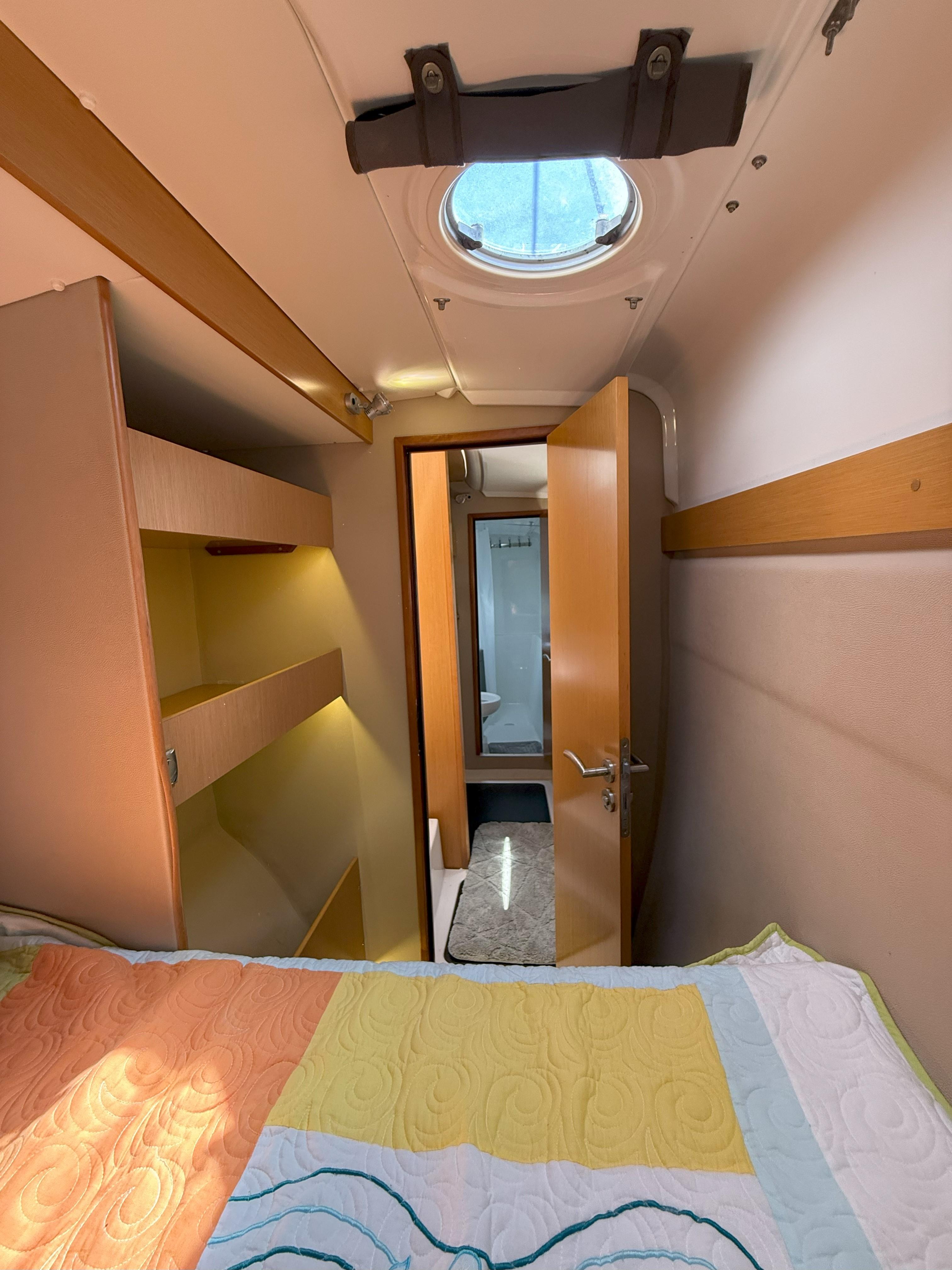 Fountaine Pajot-Mahe 36 Evolution  Owners Version 2014-Brake Aweigh SC-US-9725074 | Thumbnail