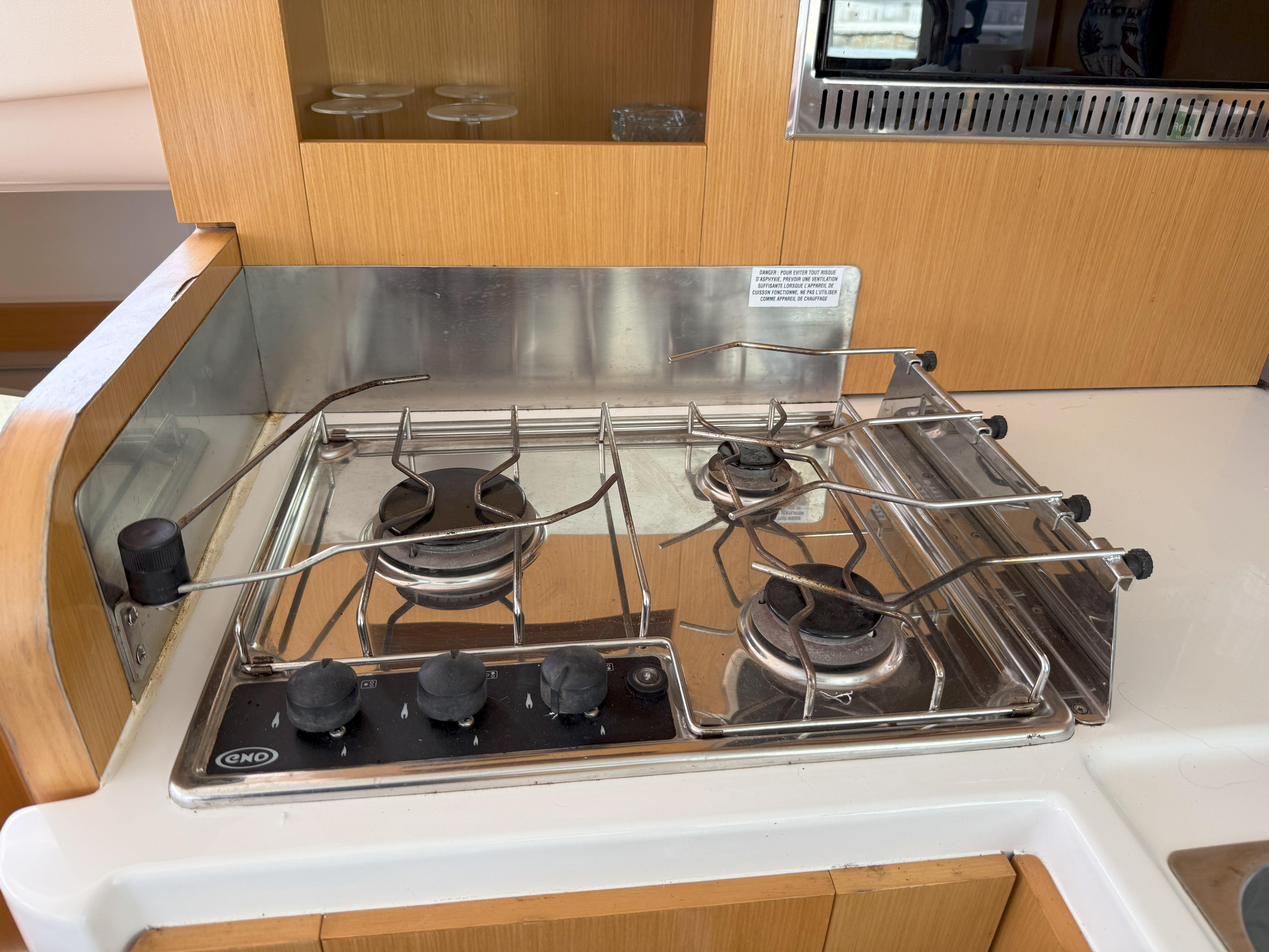 Fountaine Pajot-Mahe 36 Evolution  Owners Version 2014-Brake Aweigh SC-US-9725074 | Thumbnail