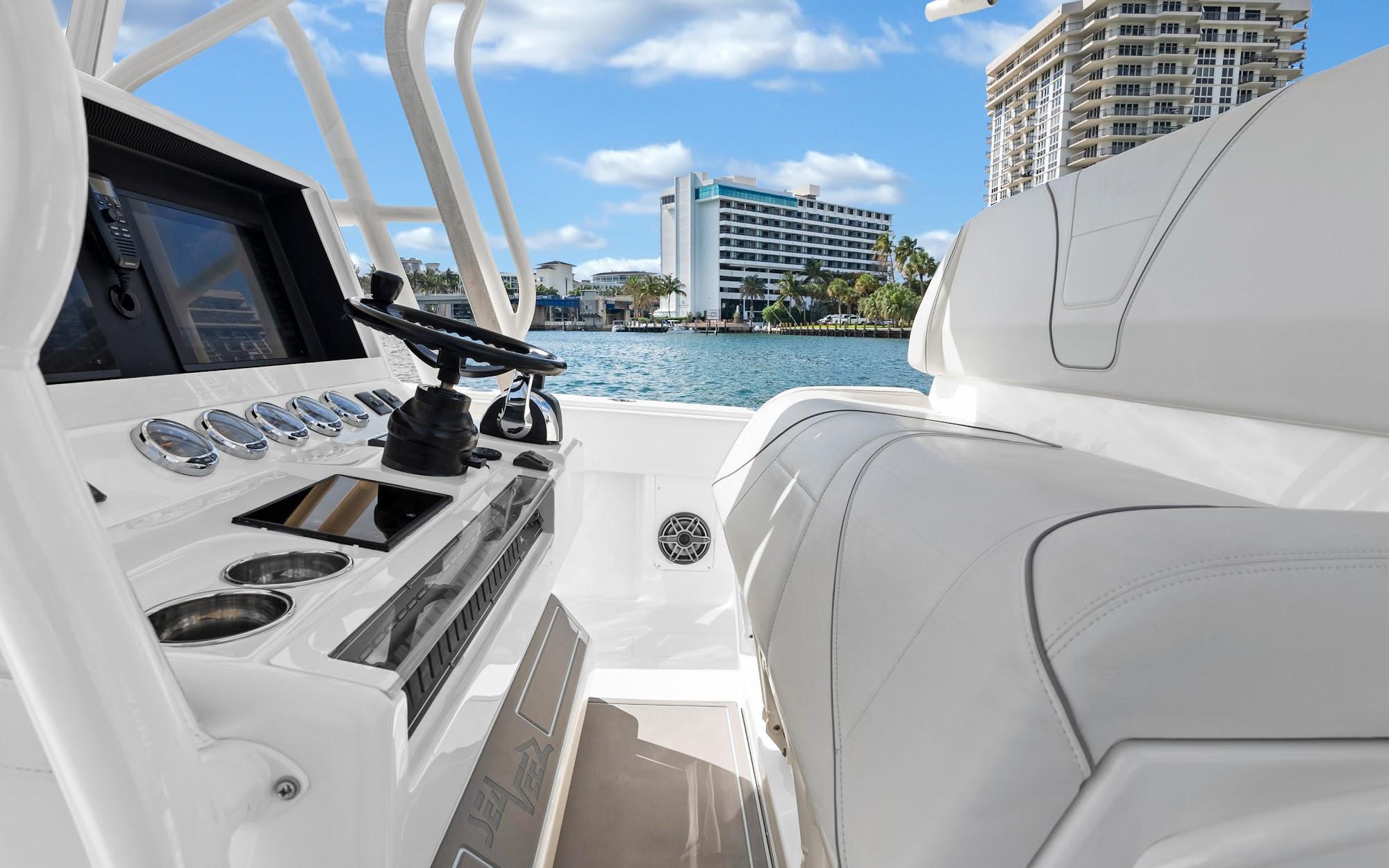 2019-seavee-390z-power-9755075-20250411073640494-1_XLARGE
