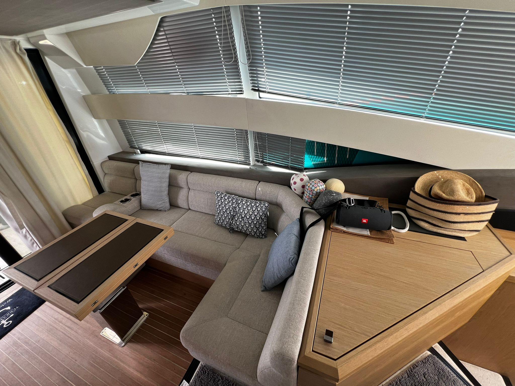 Yacht Photos Pics
