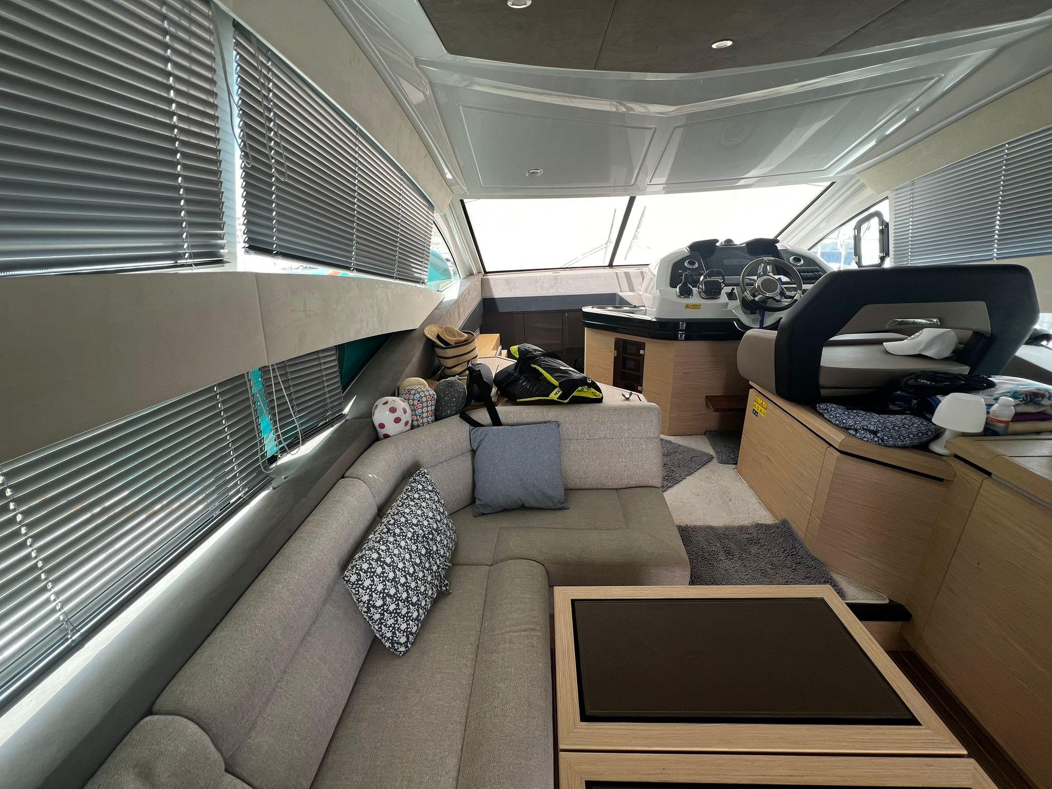 Yacht Photos Pics