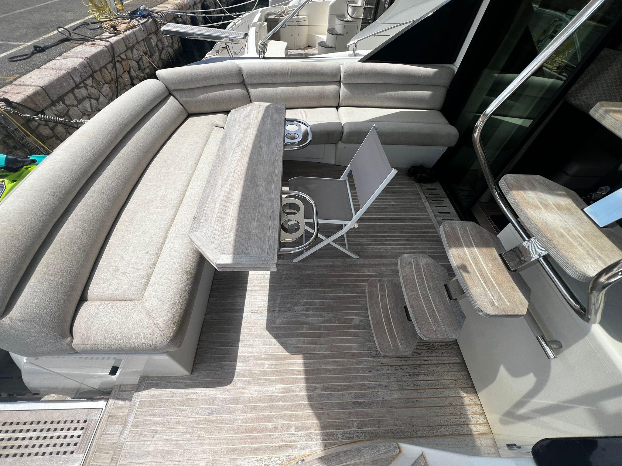 Yacht Photos Pics