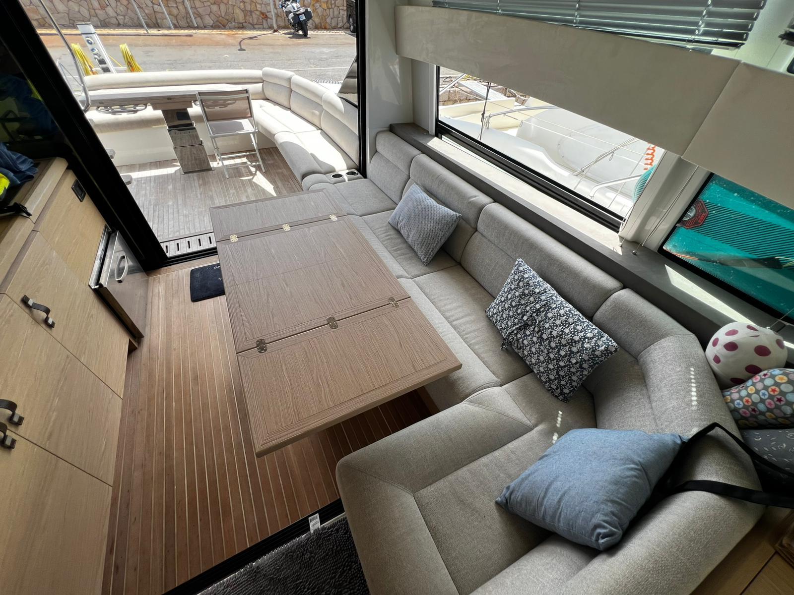 Yacht Photos Pics