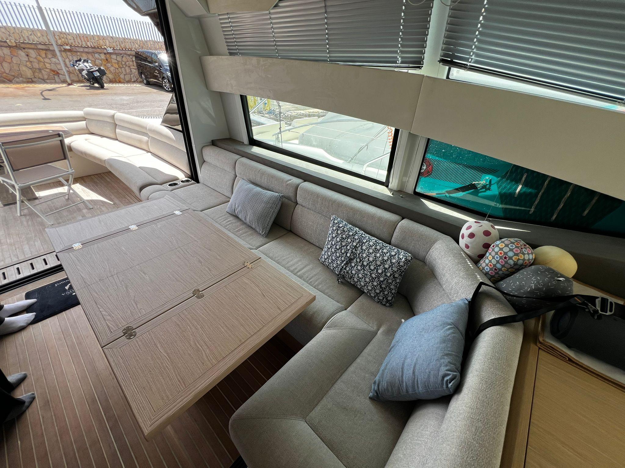 Yacht Photos Pics