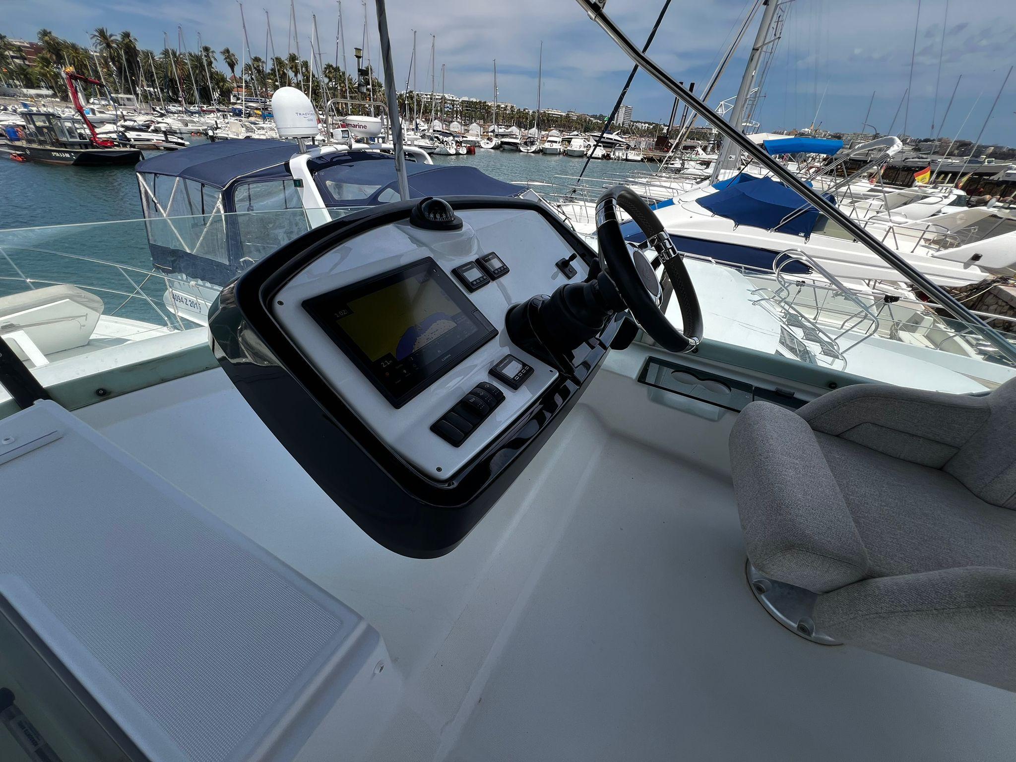 Yacht Photos Pics