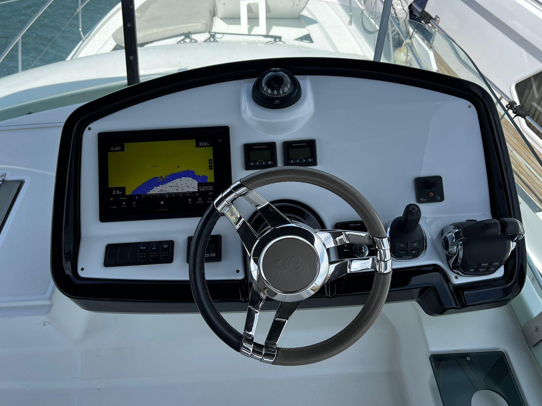Yacht Photos Pics