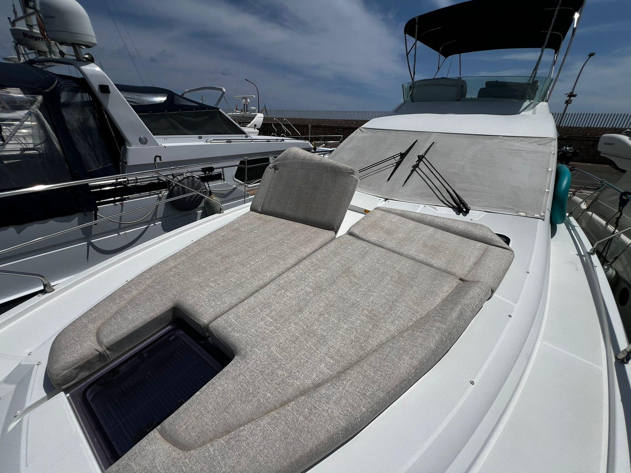 Yacht Photos Pics