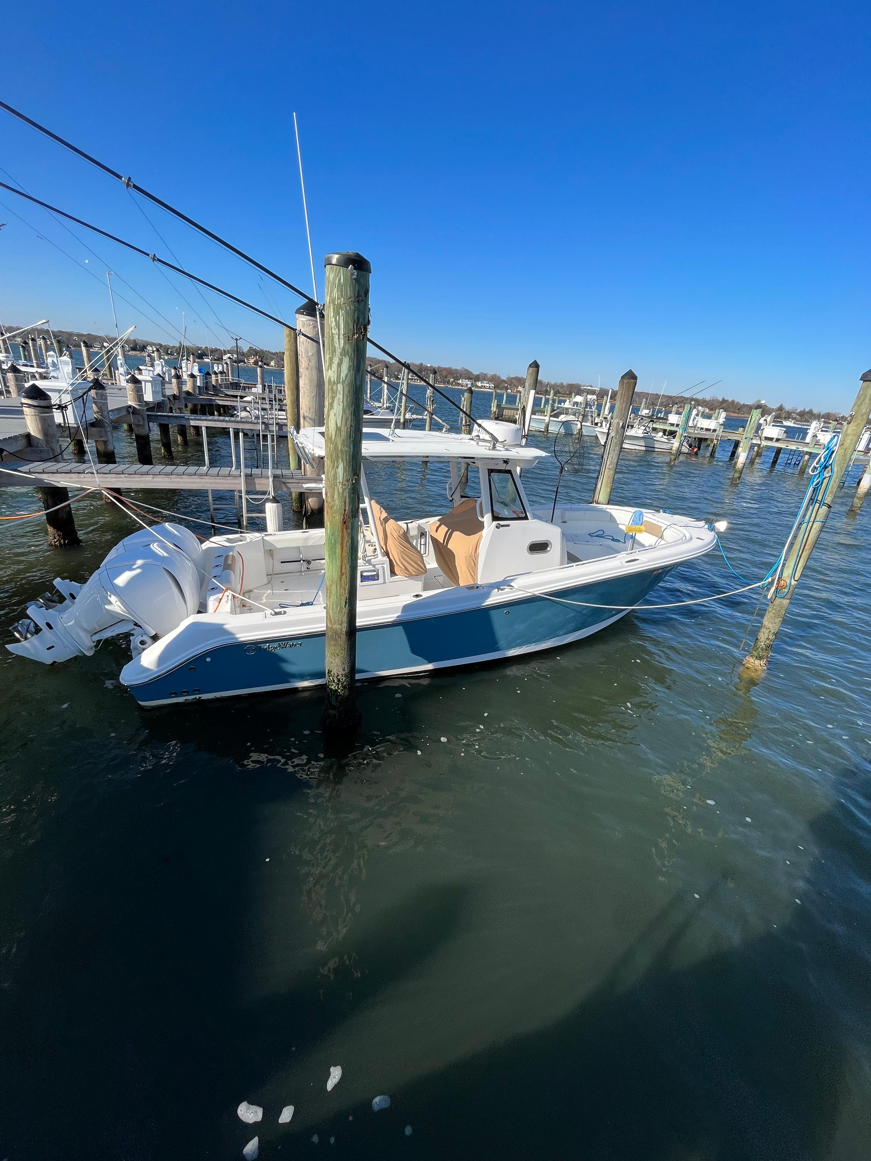 2022-edgewater-285cc-power-9705084-20250305083950053-1_XLARGE