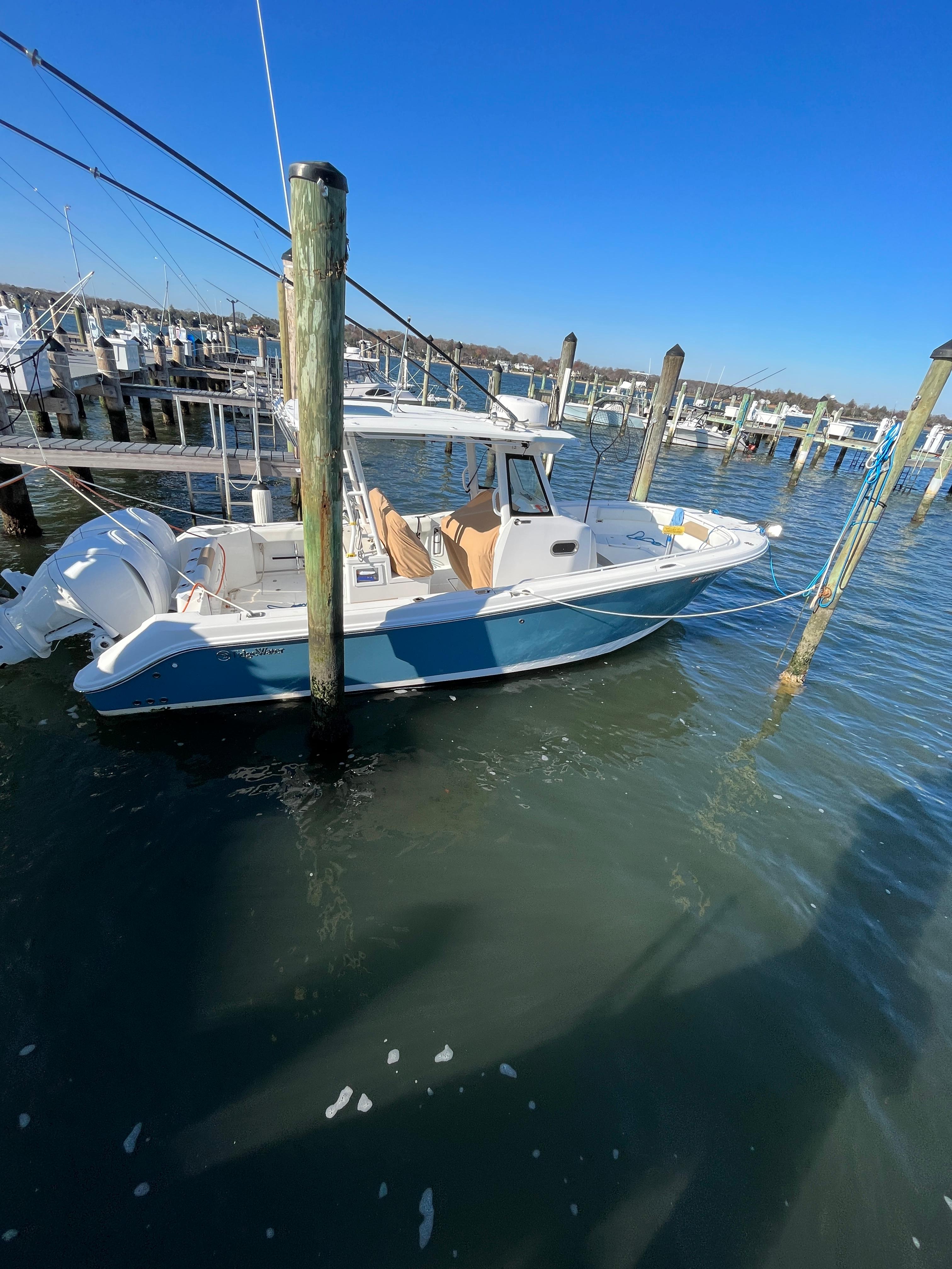 2022-edgewater-285cc-power-9705084-20250305083954365-1_XLARGE