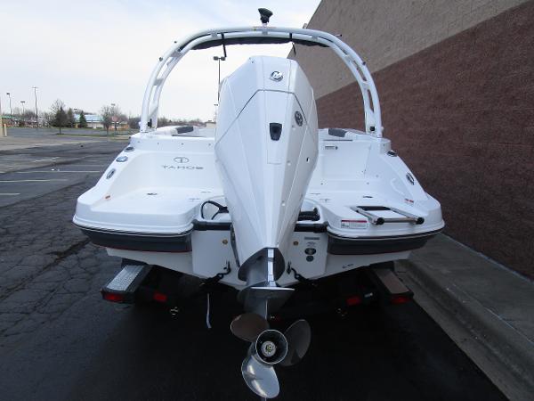 2021 Tahoe boat for sale, model of the boat is 2150 CC & Image # 4 of 26