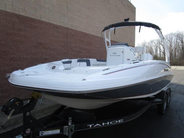 2021 Tahoe boat for sale, model of the boat is 2150 CC & Image # 6 of 26