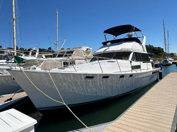 1987 38' Bayliner 3888 Motoryacht