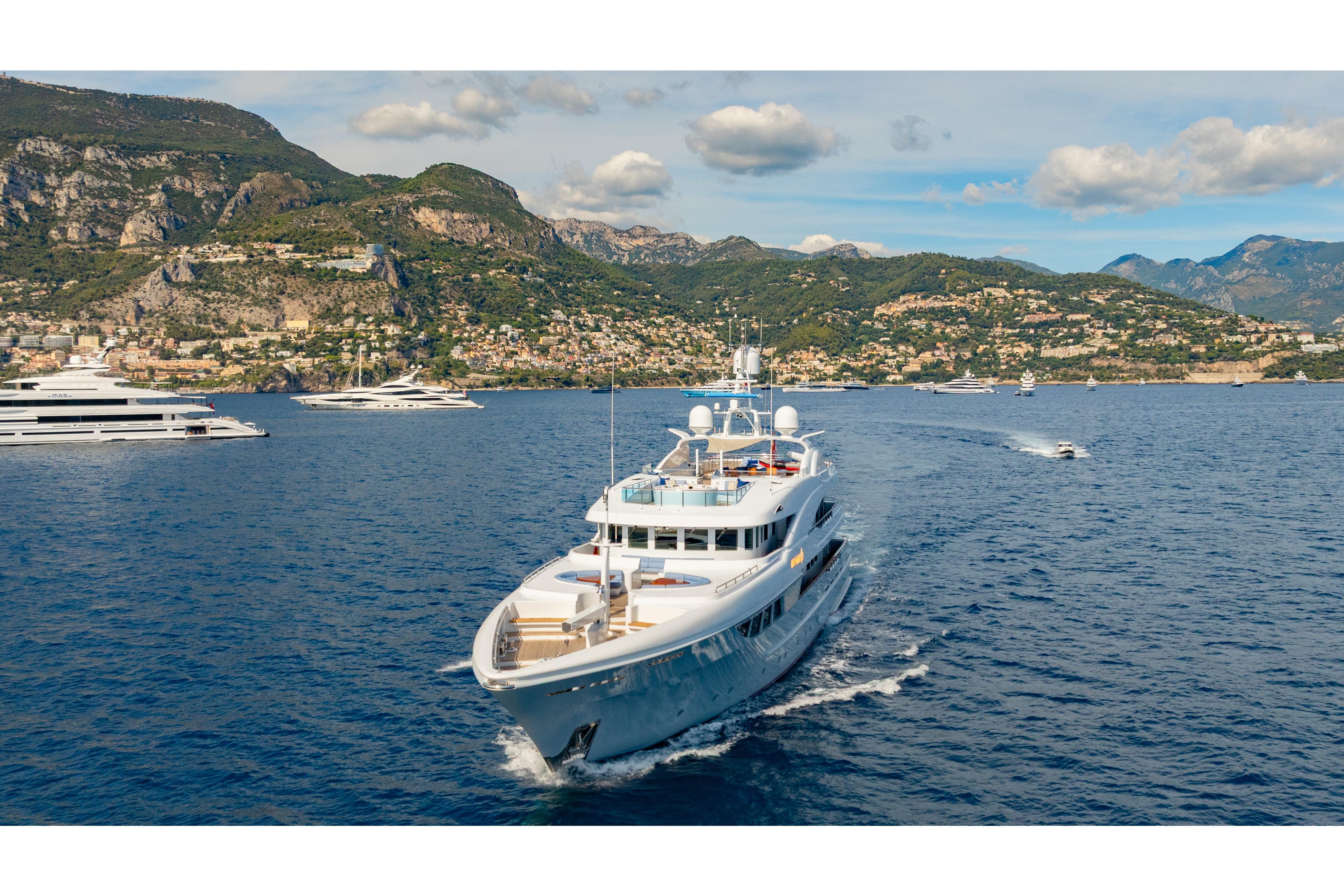 Timmerman Expedition Tri-Deck