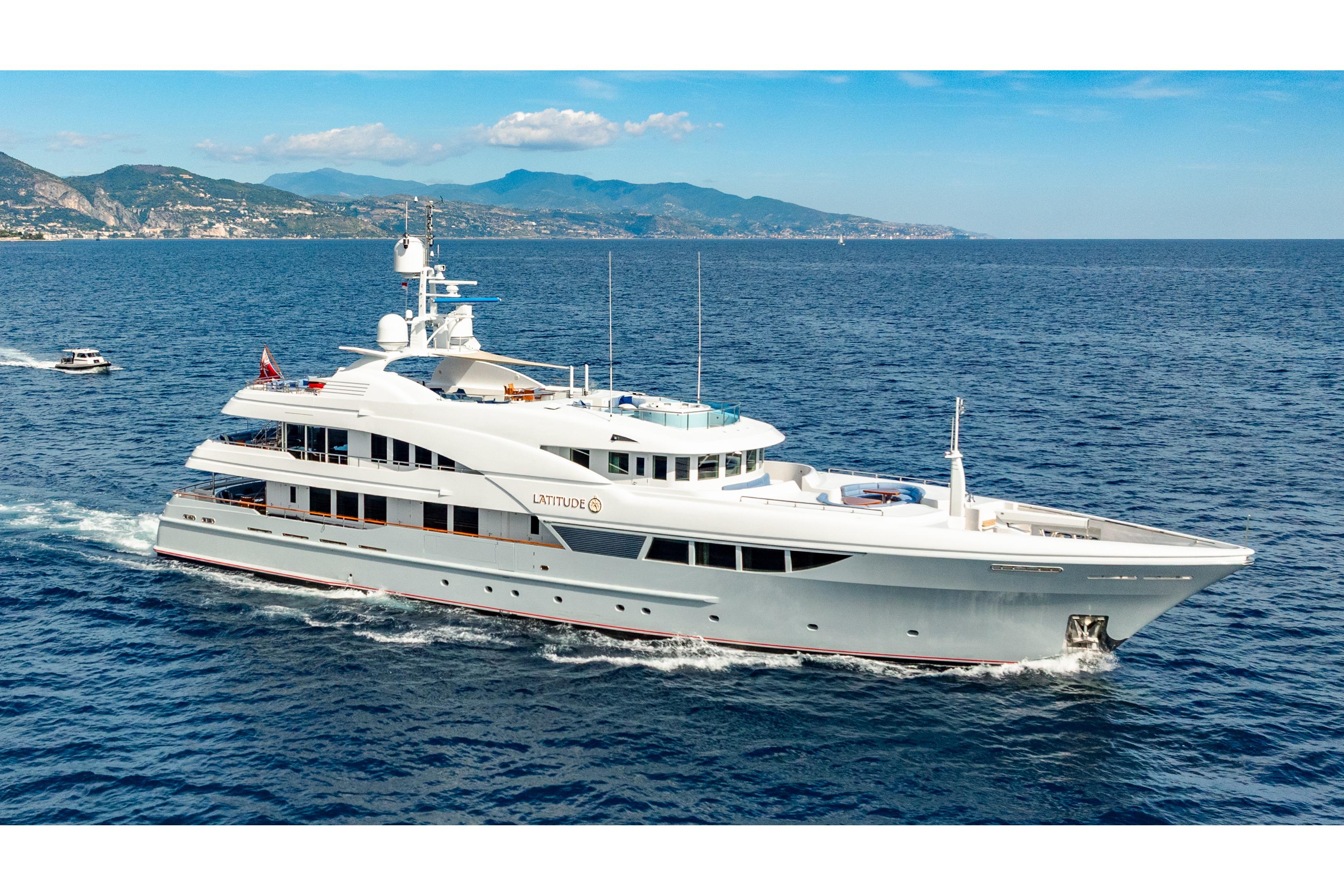 Timmerman Expedition Tri-Deck