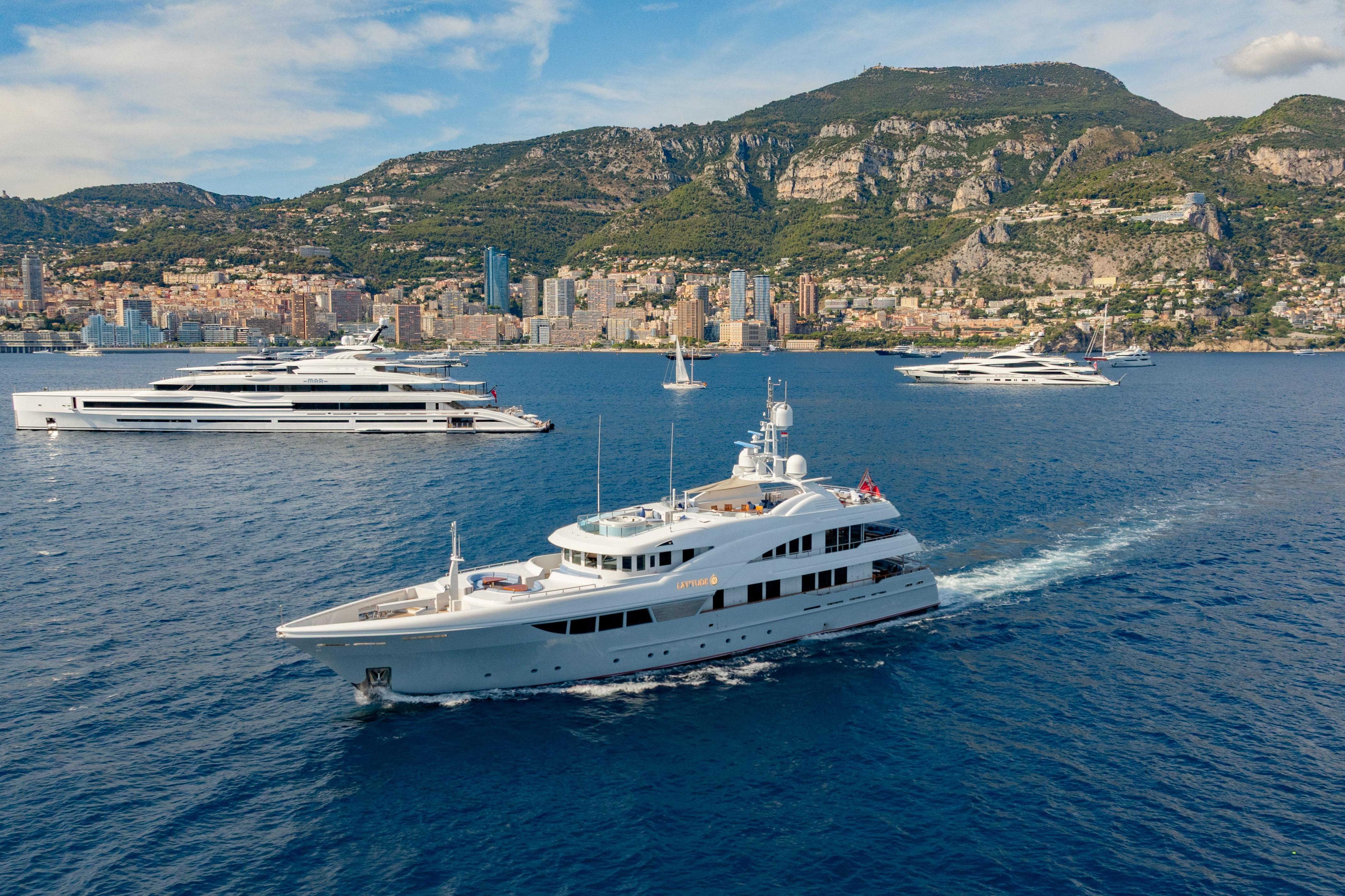 Timmerman Expedition Tri-Deck