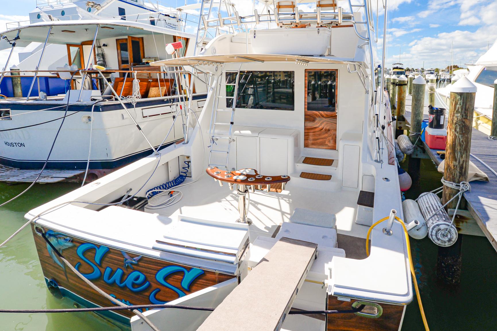 1999 Viking 55 Convertible