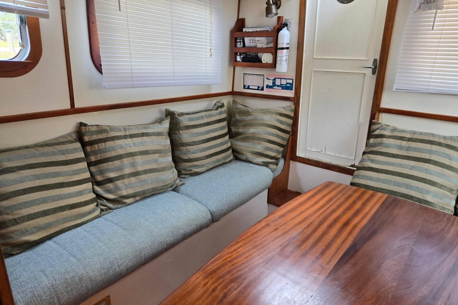 Boat image 7