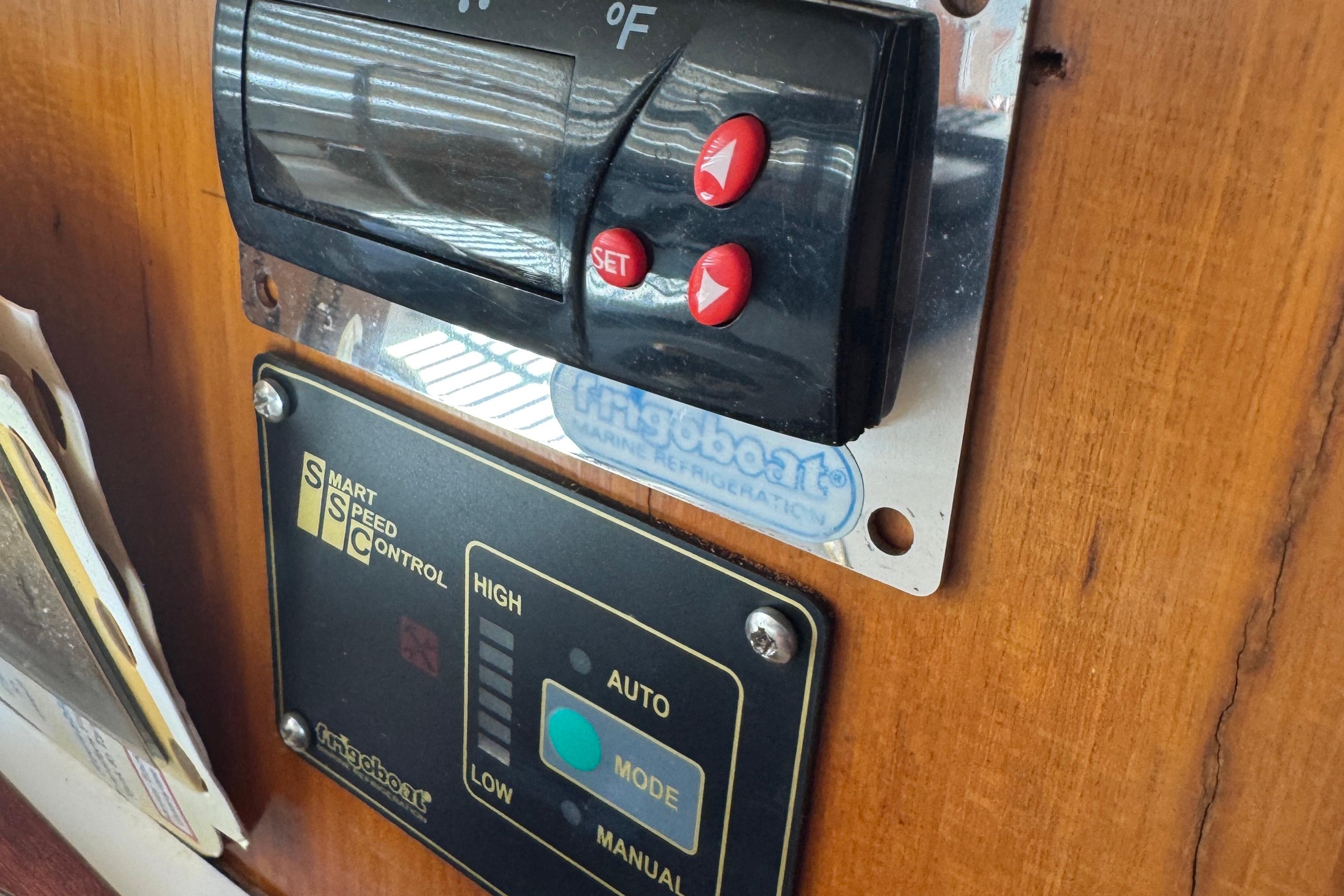Boat image 24