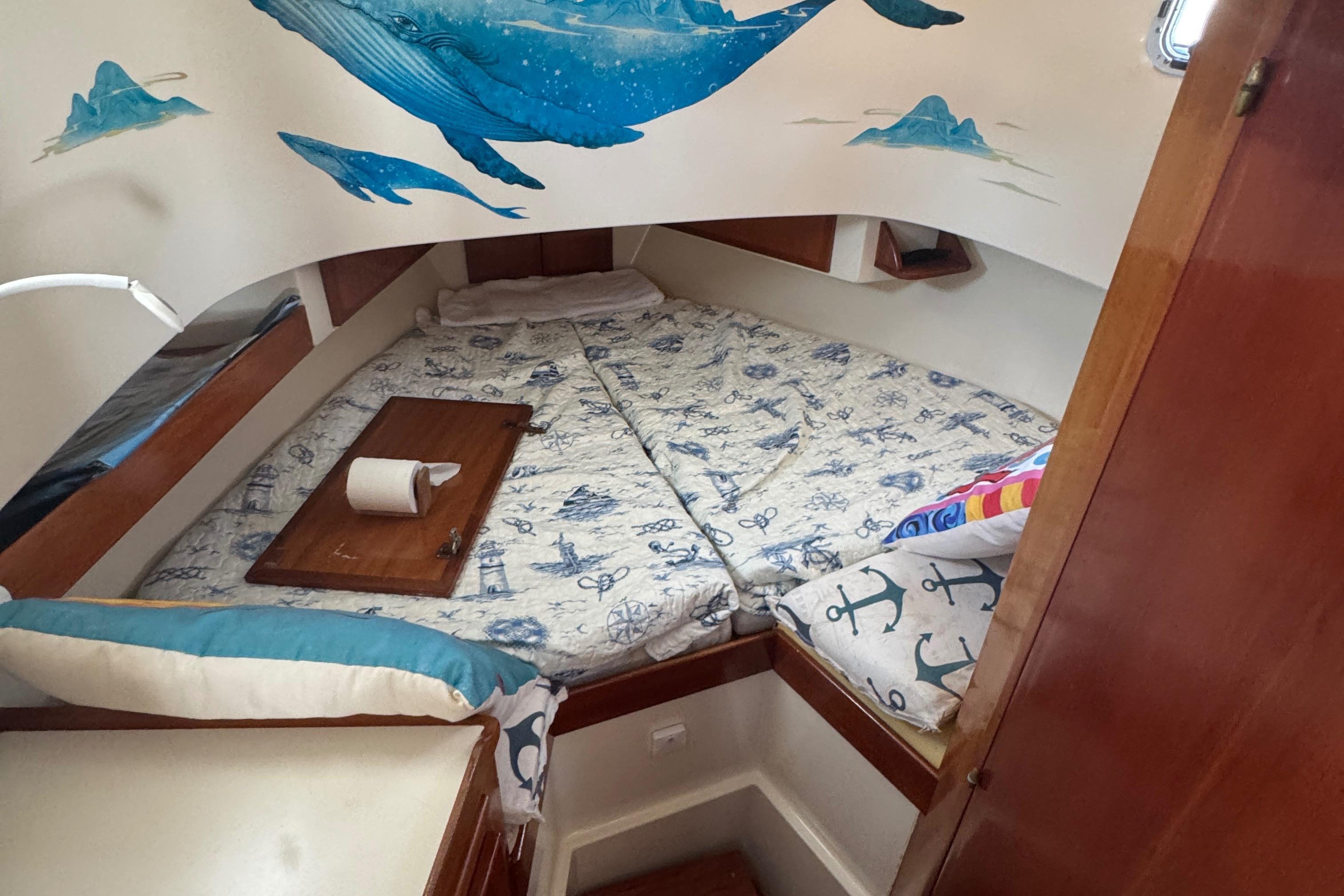Boat image 12