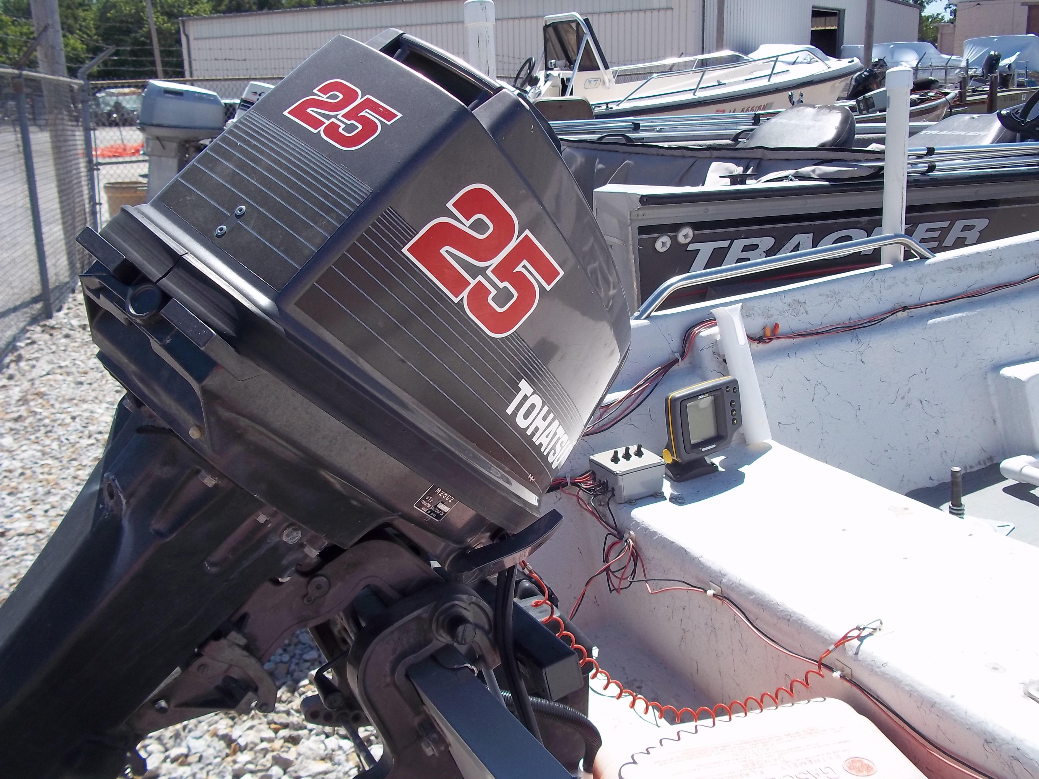 1996 Tracker Pro Angler V 16 boat with Tohatsu 25 outboard motor.