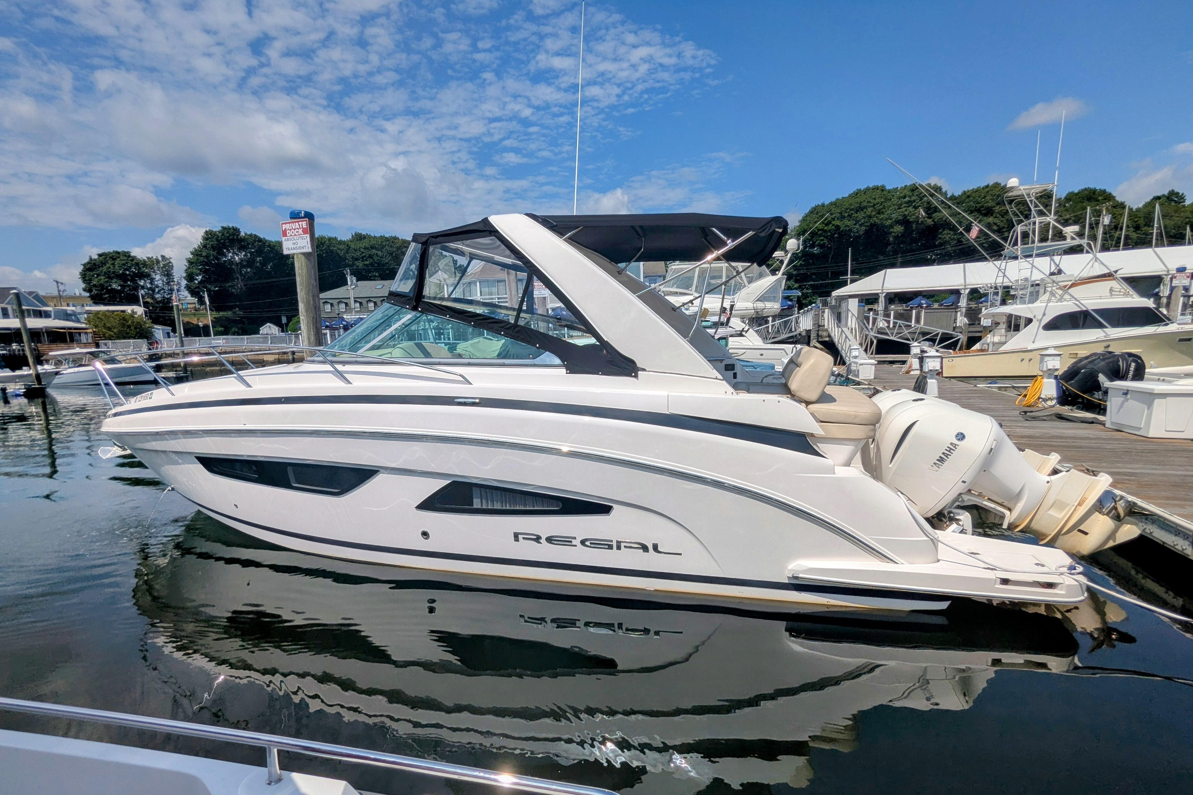 2018 Regal 33 XO-2