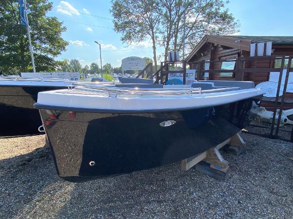 2022 Alonsea 490 Plus / Yamaha 20hp