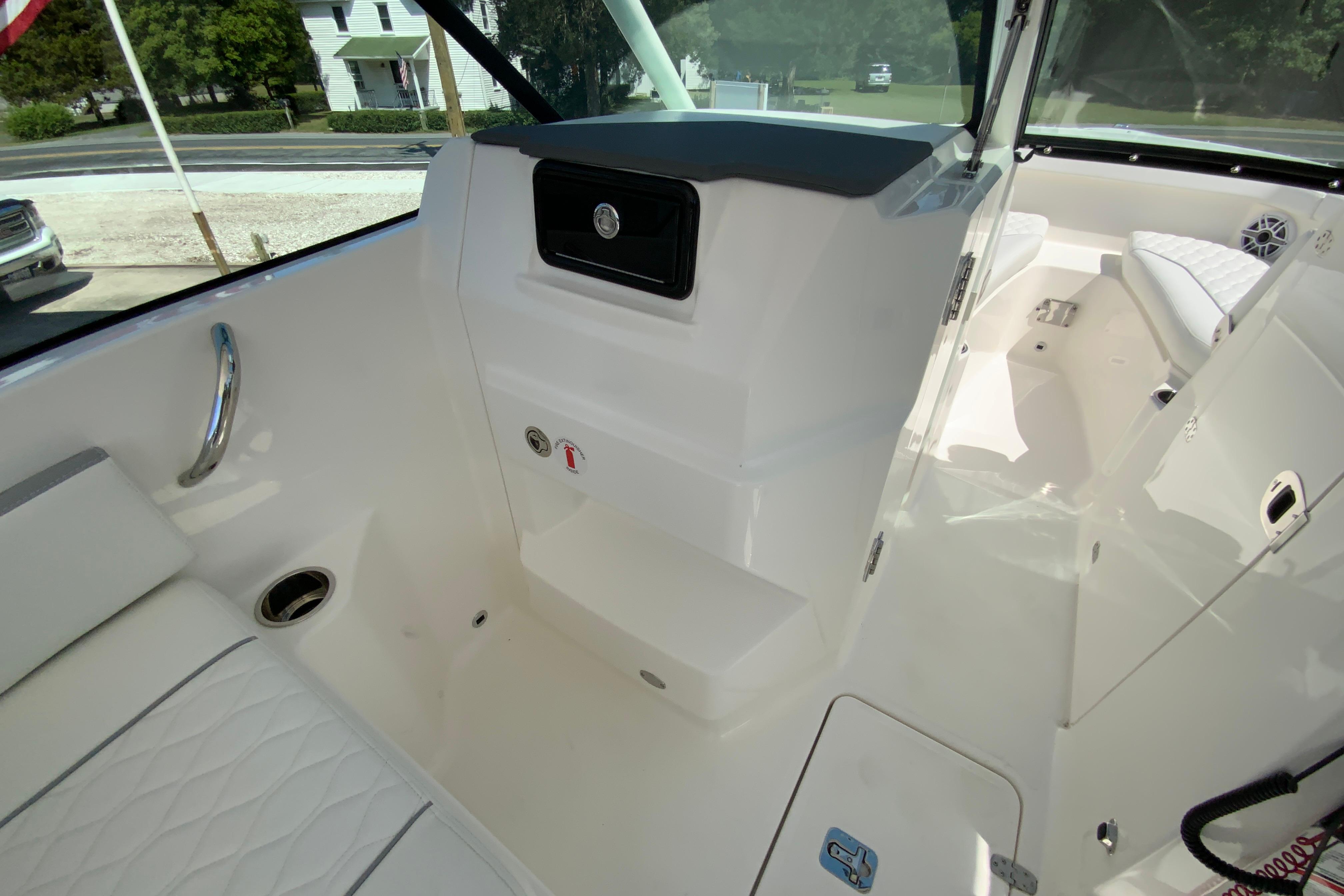 2026 Pursuit DC 266 Dual Console-34