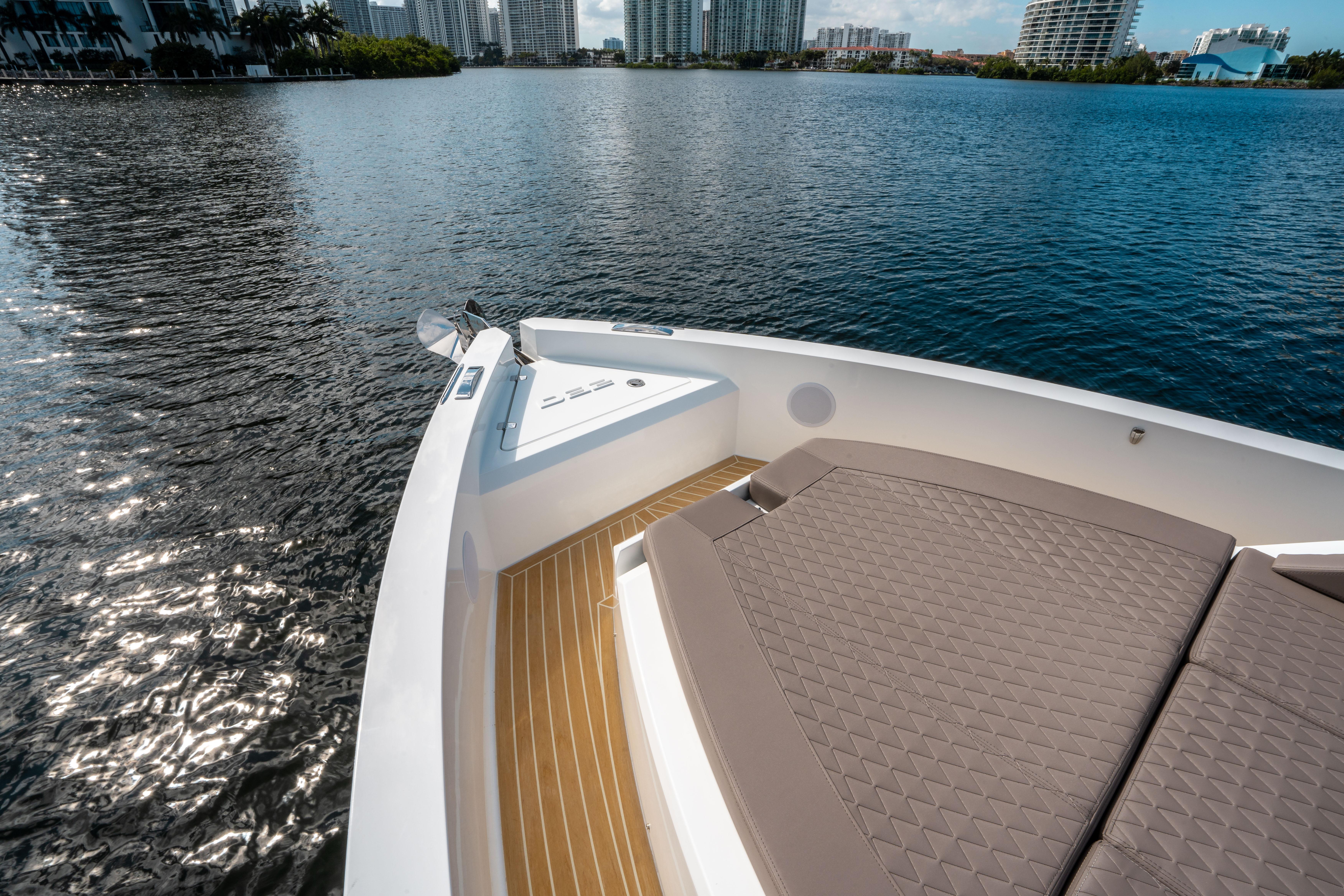 De Antonio Yachts-D32 OPEN 2025 -FL-US-9495127 | Thumbnail