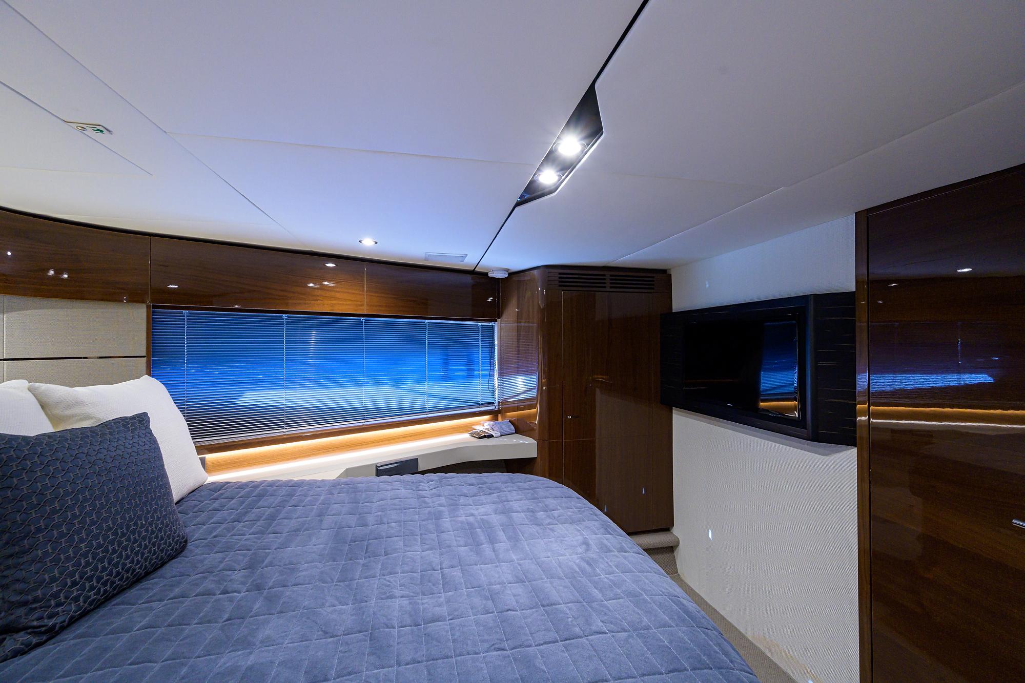 Princess 60 SB Mulligan - Forward Stateroom