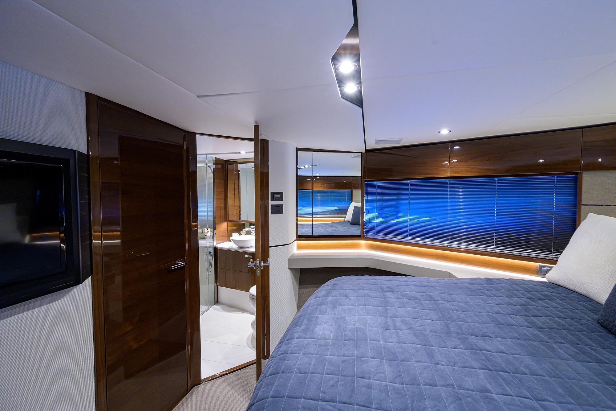 Princess 60 SB Mulligan - Forward Stateroom