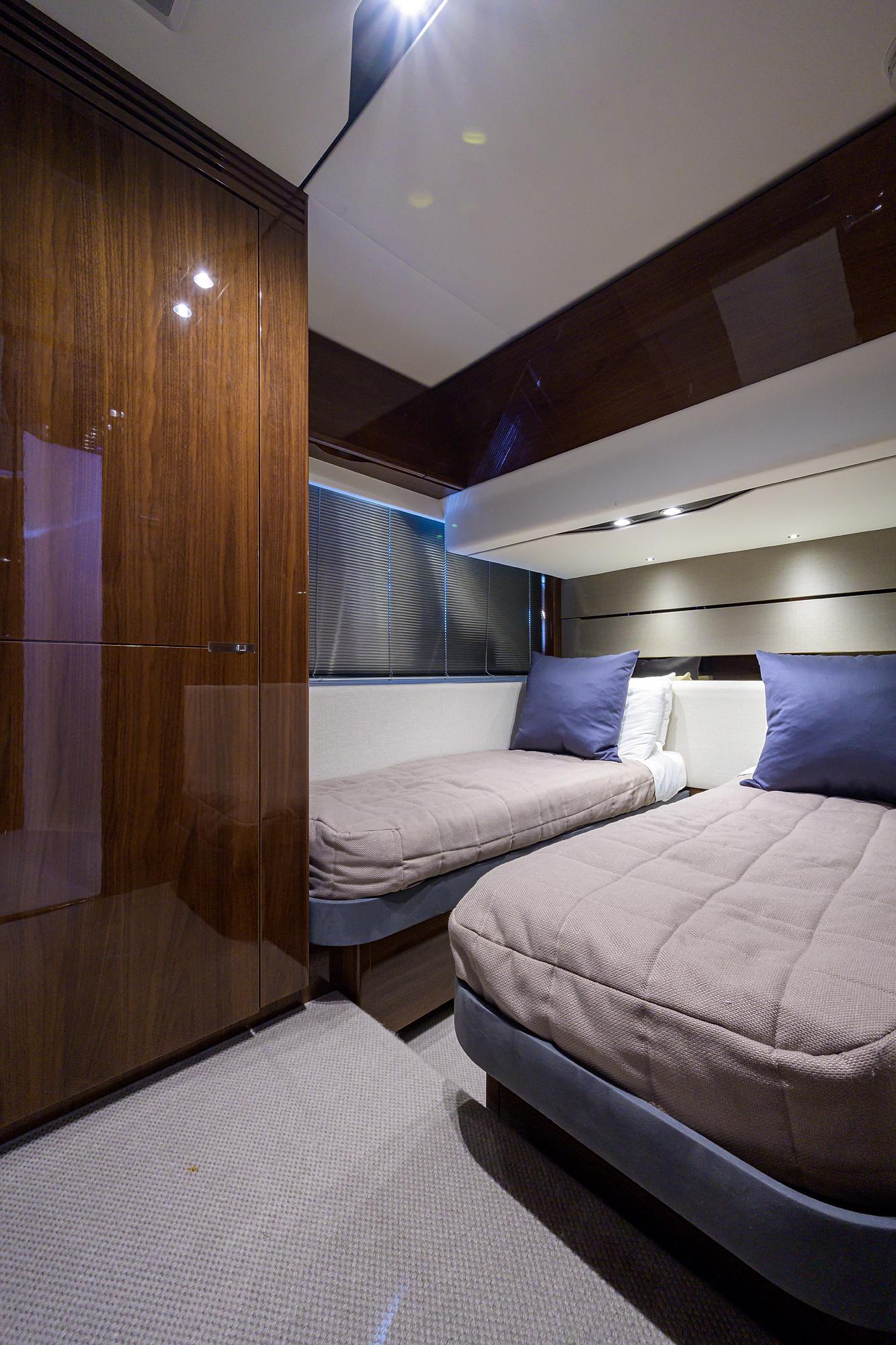 Princess 60 SB Mulligan - Guest Stateroom