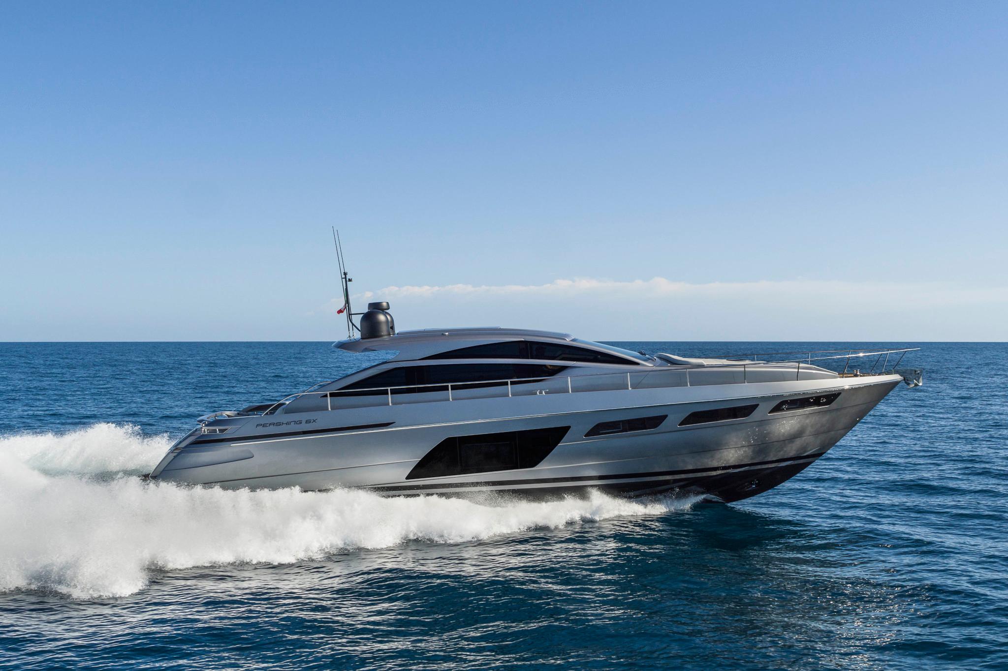 70 Pershing 2023