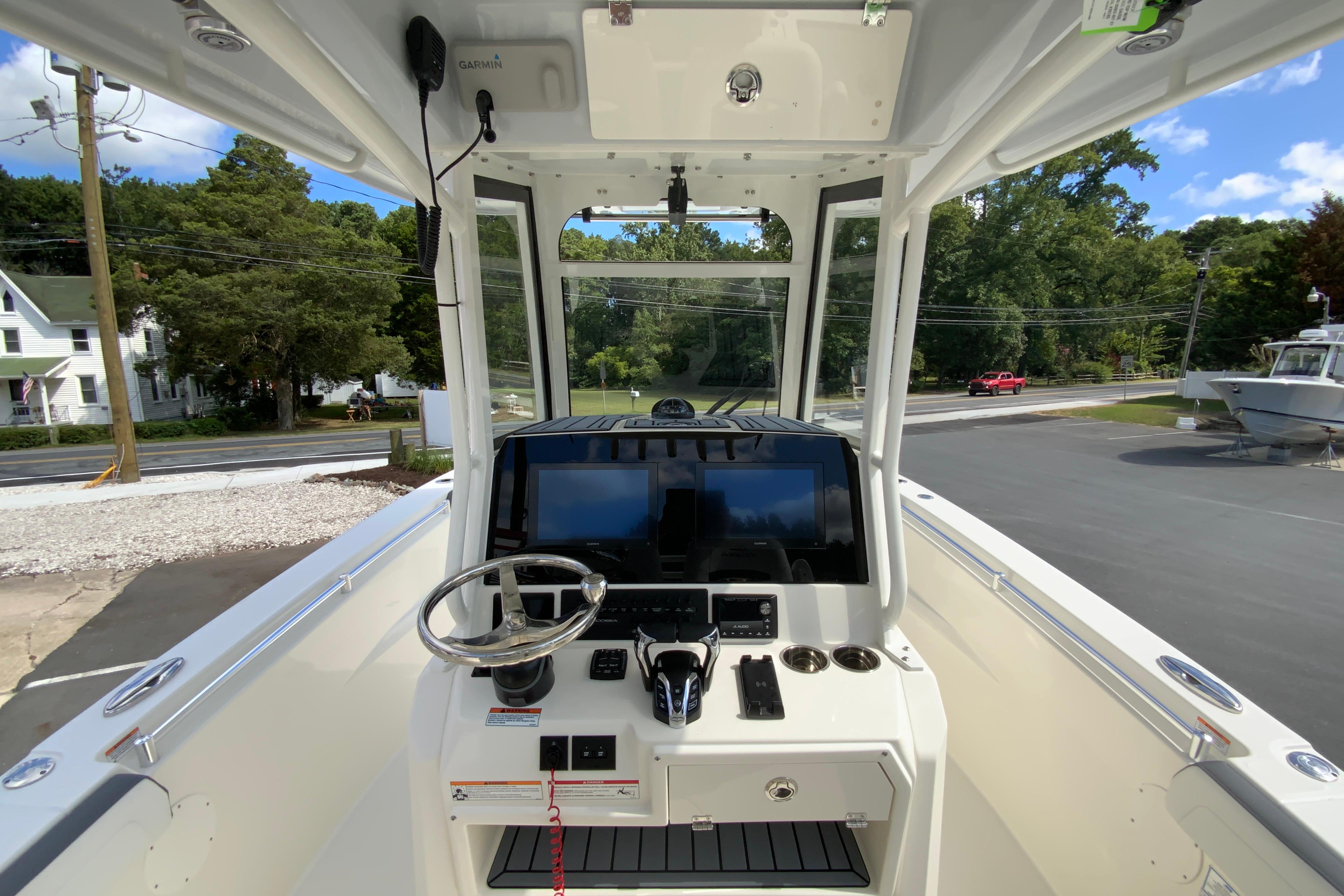 2026 Cobia 265 Open Center Console-12