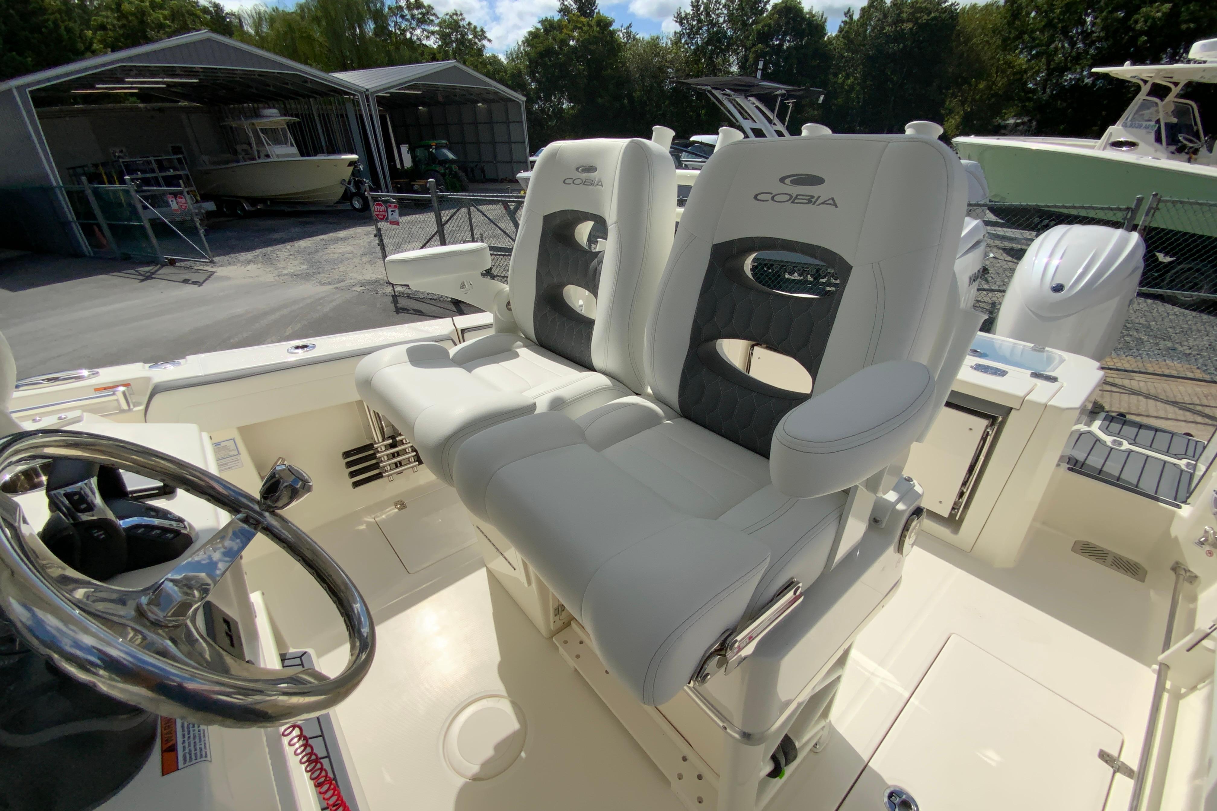 2026 Cobia 265 Open Center Console-15