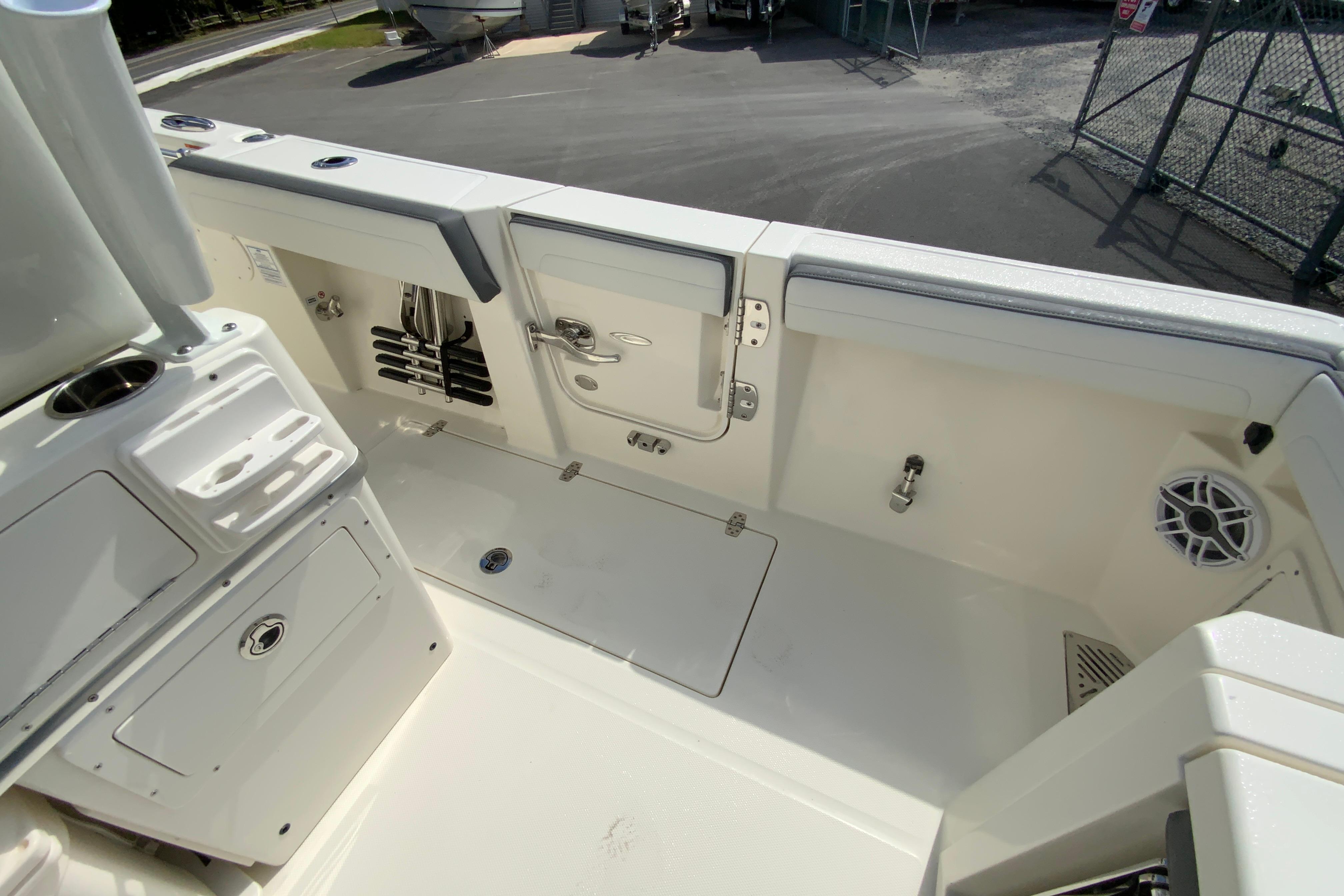 2026 Cobia 265 Open Center Console-18
