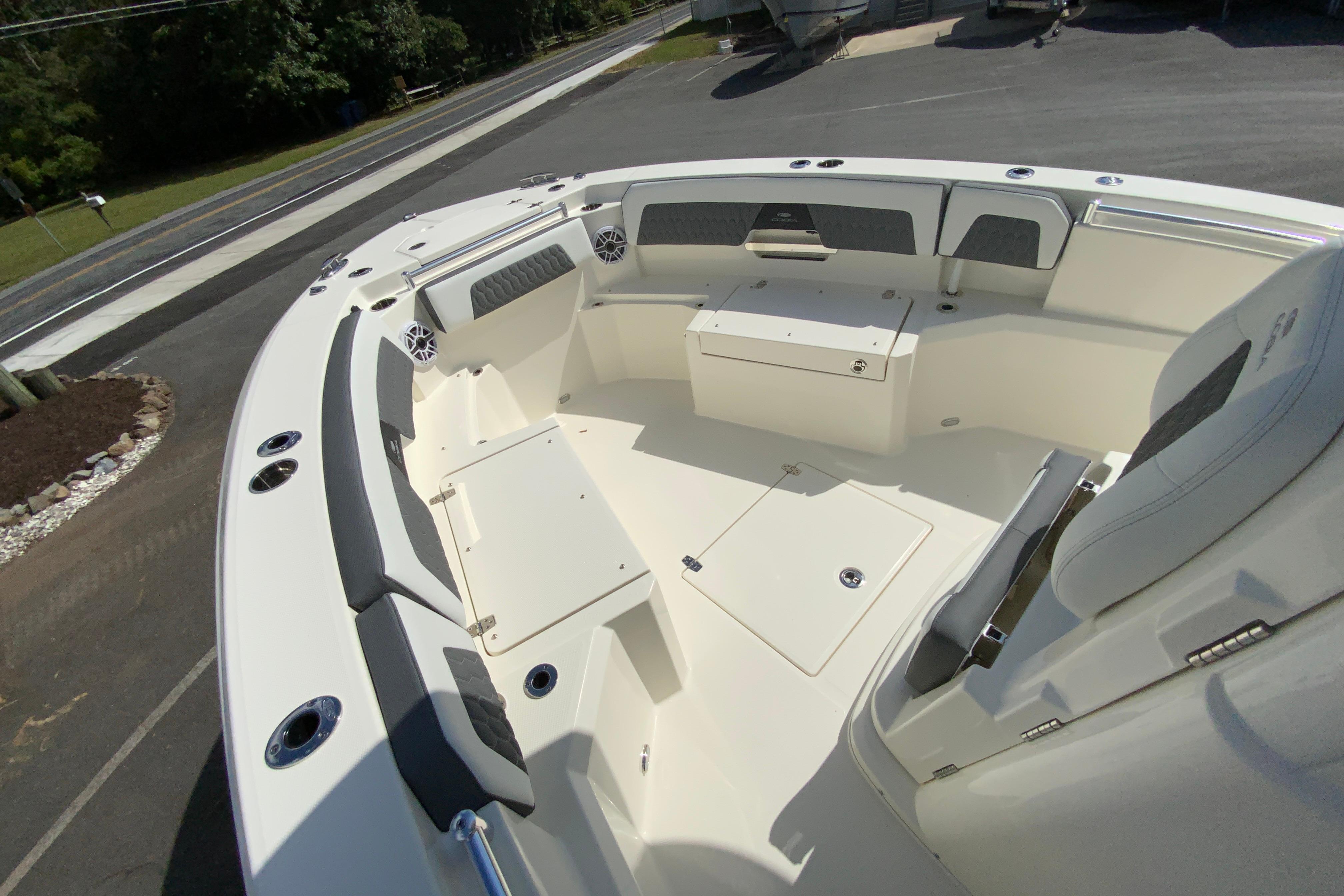 2026 Cobia 265 Open Center Console-23