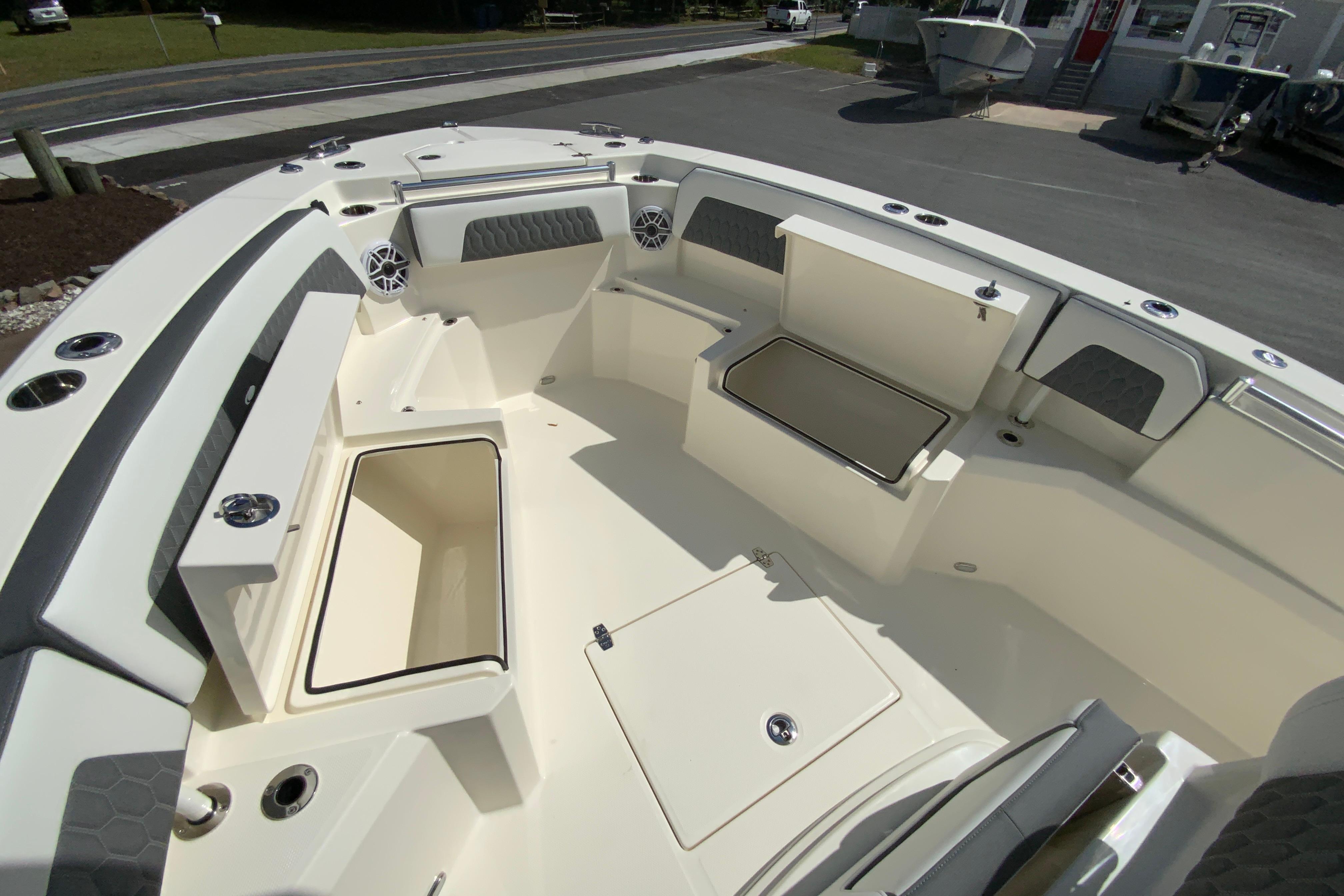 2026 Cobia 265 Open Center Console-24