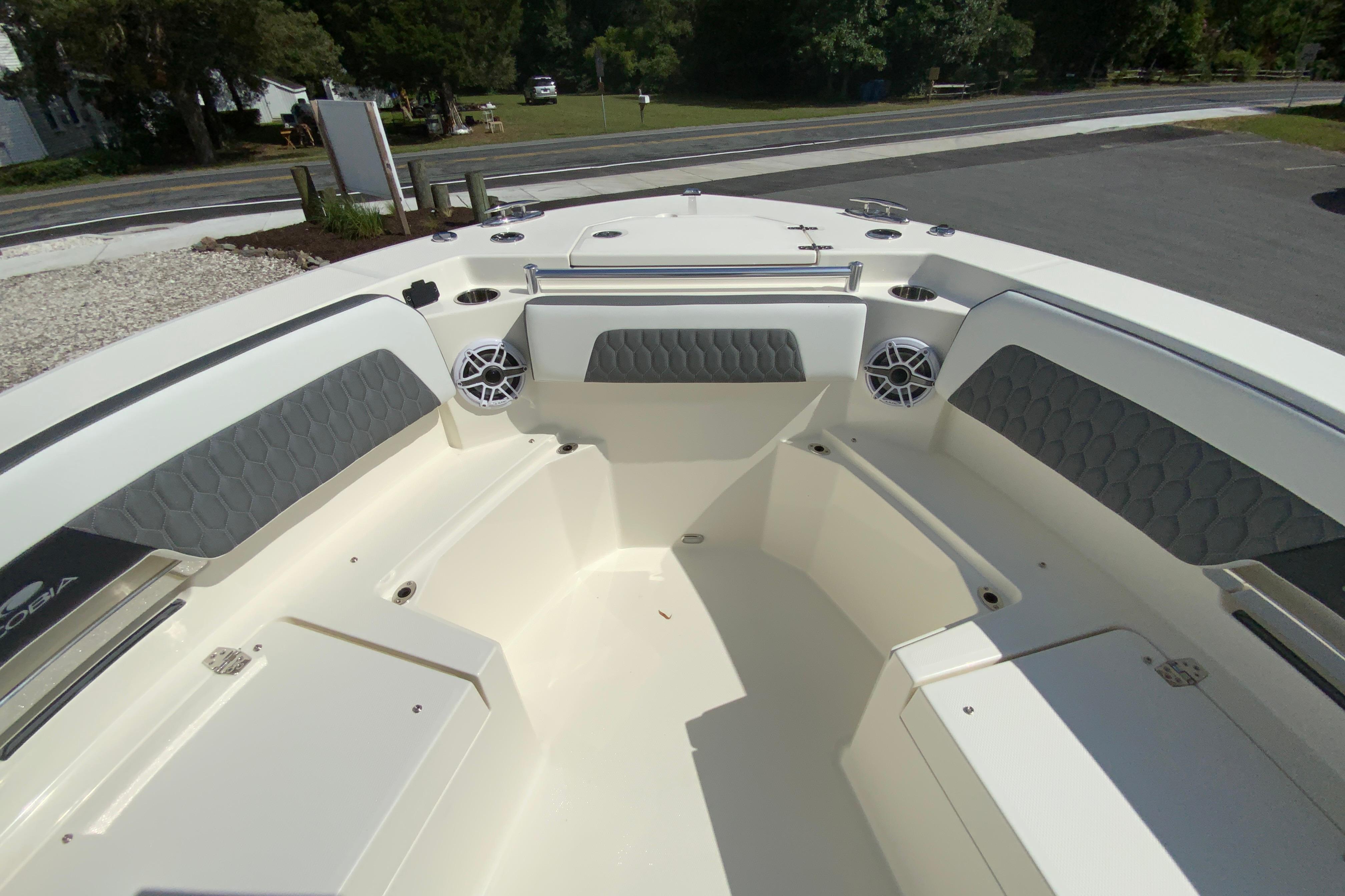 2026 Cobia 265 Open Center Console-26
