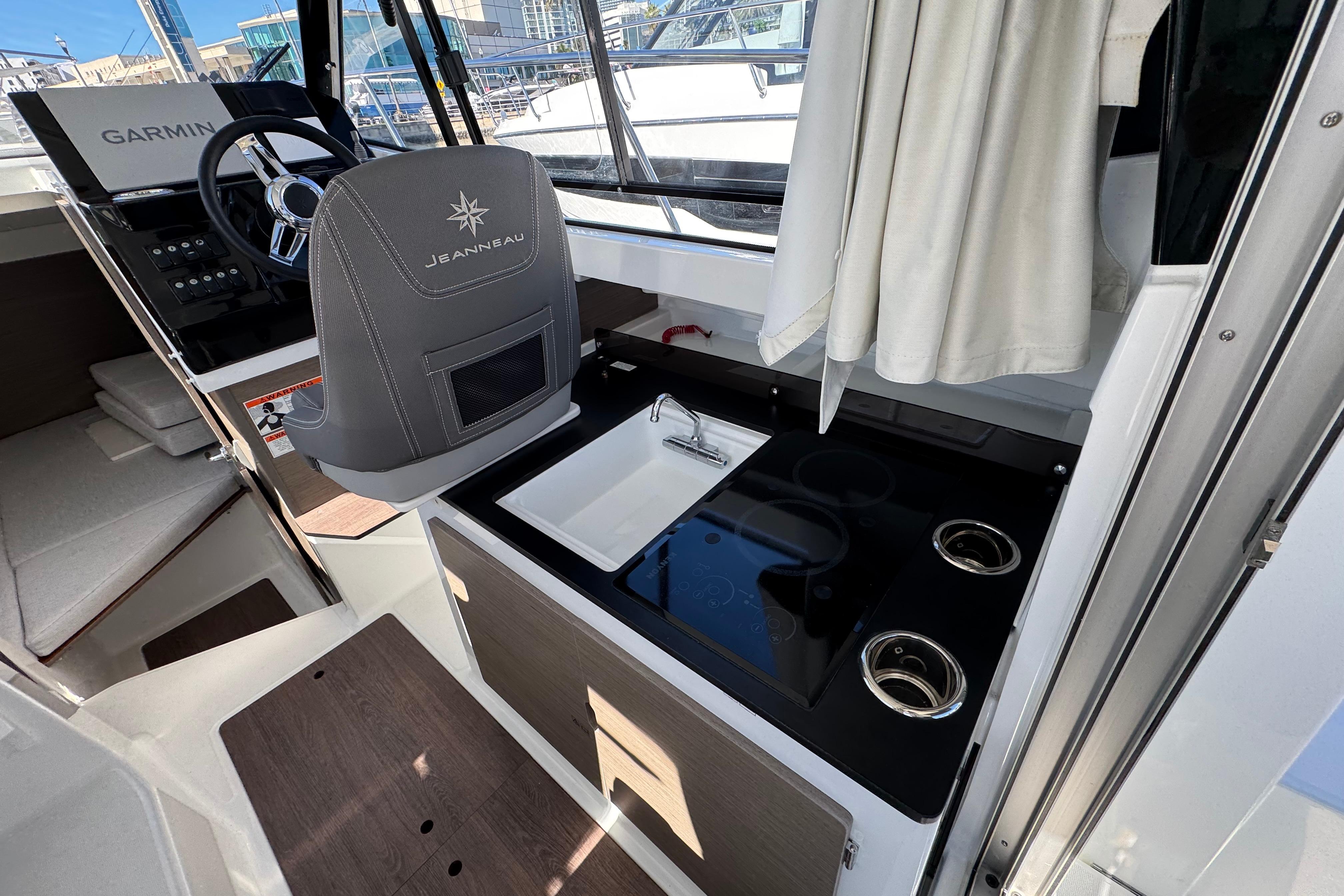 2026 Jeanneau NC 795-9