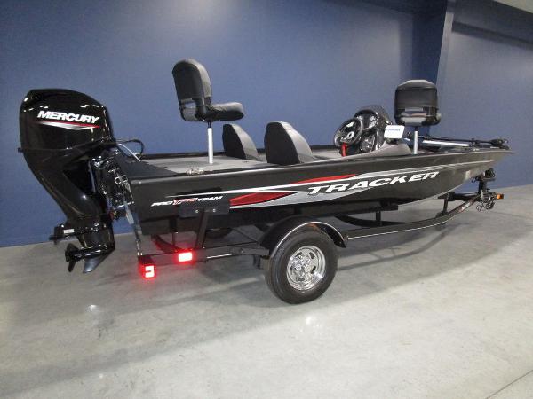 2022 Tracker Boats boat for sale, model of the boat is Pro Team 175 TXW® & Image # 5 of 44