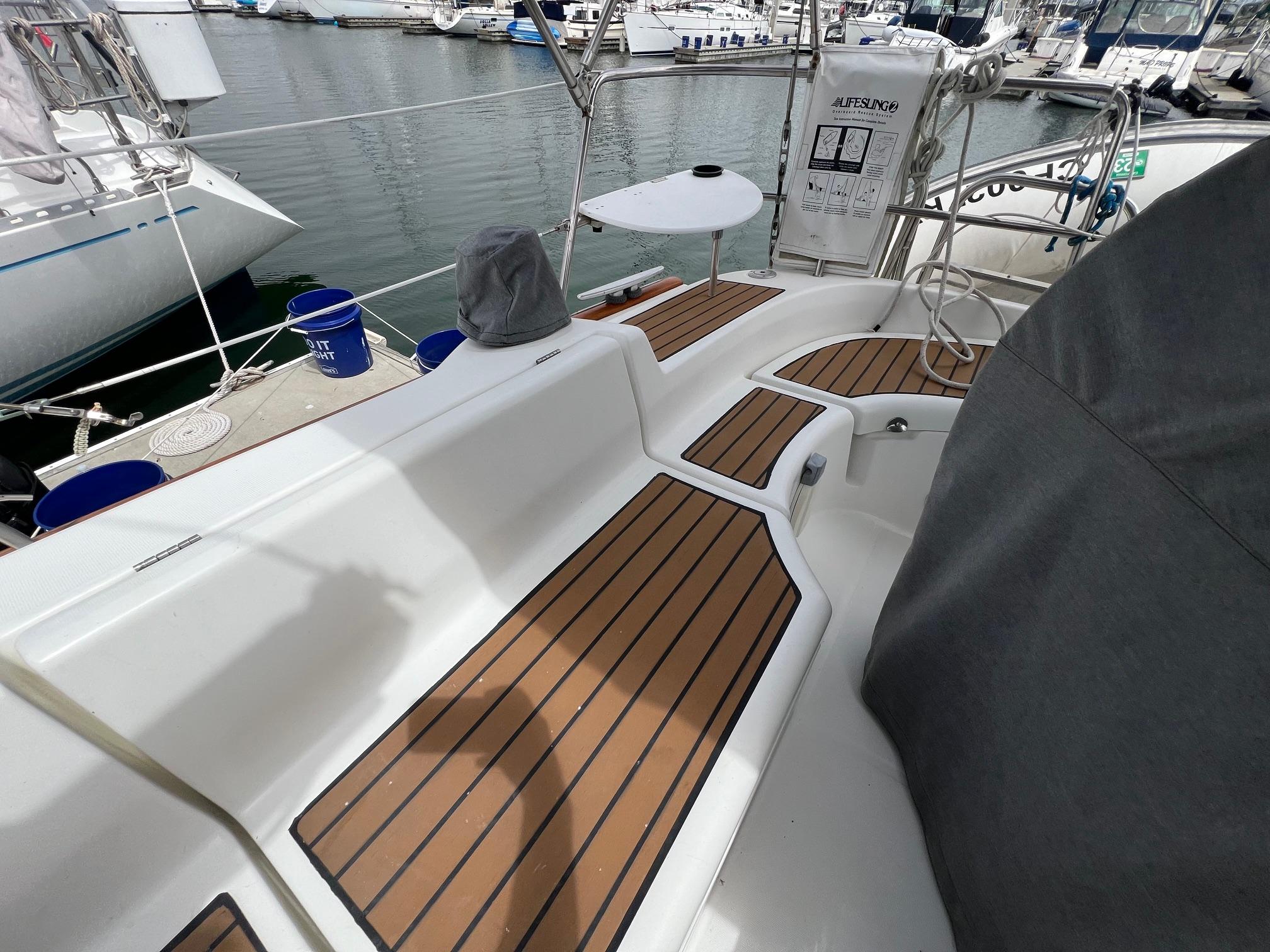 Yacht Photos Pics