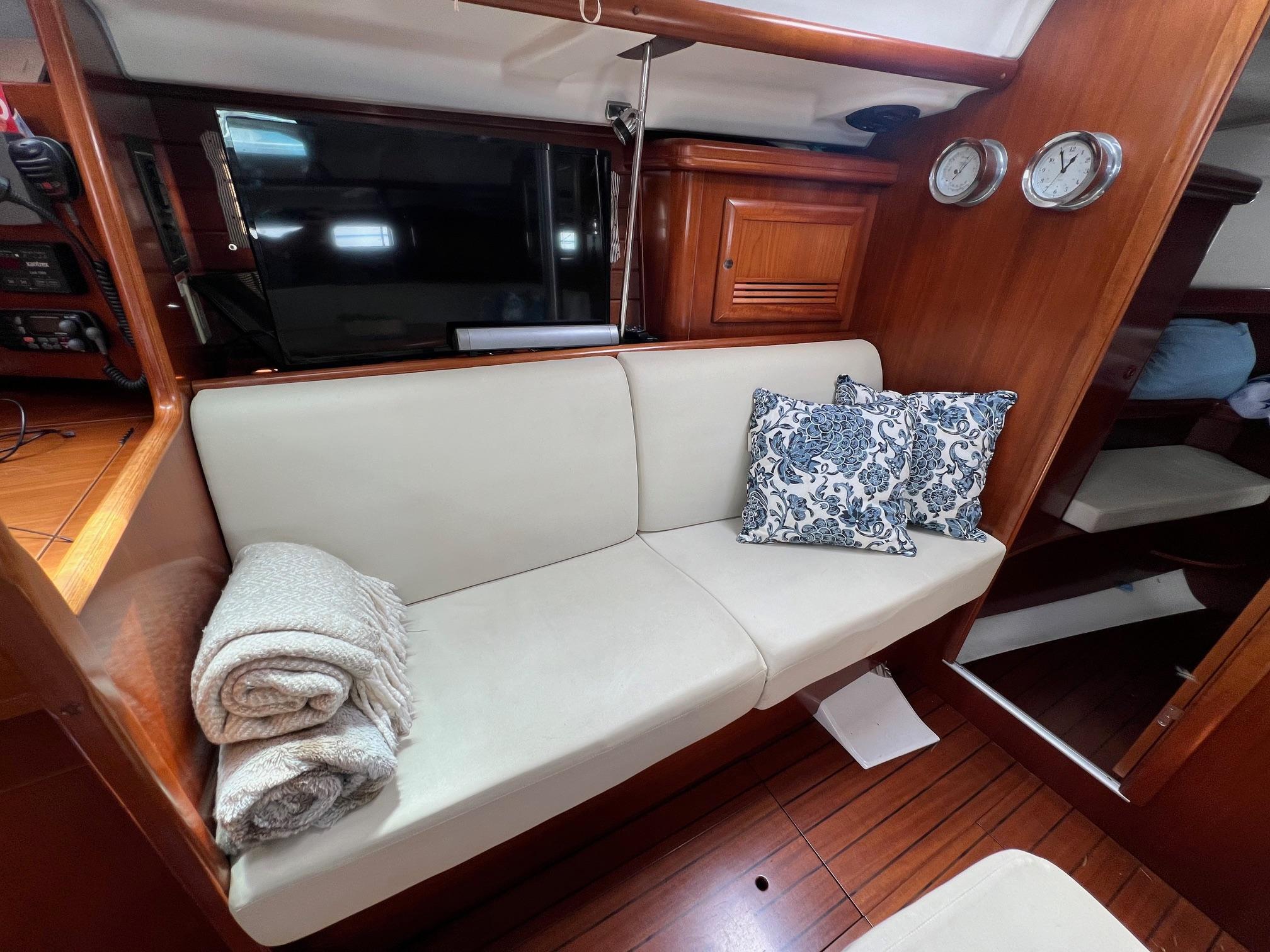 Yacht Photos Pics