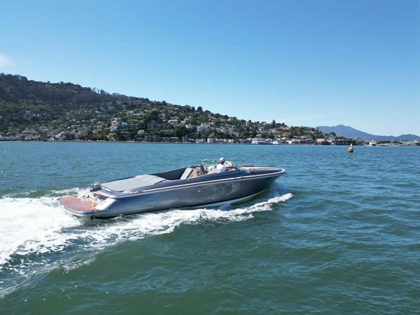 2021-Chris-Craft-Corsair-34