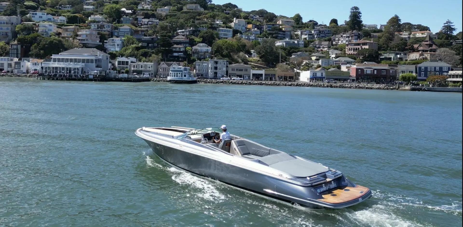 2021-Chris-Craft-Corsair-34