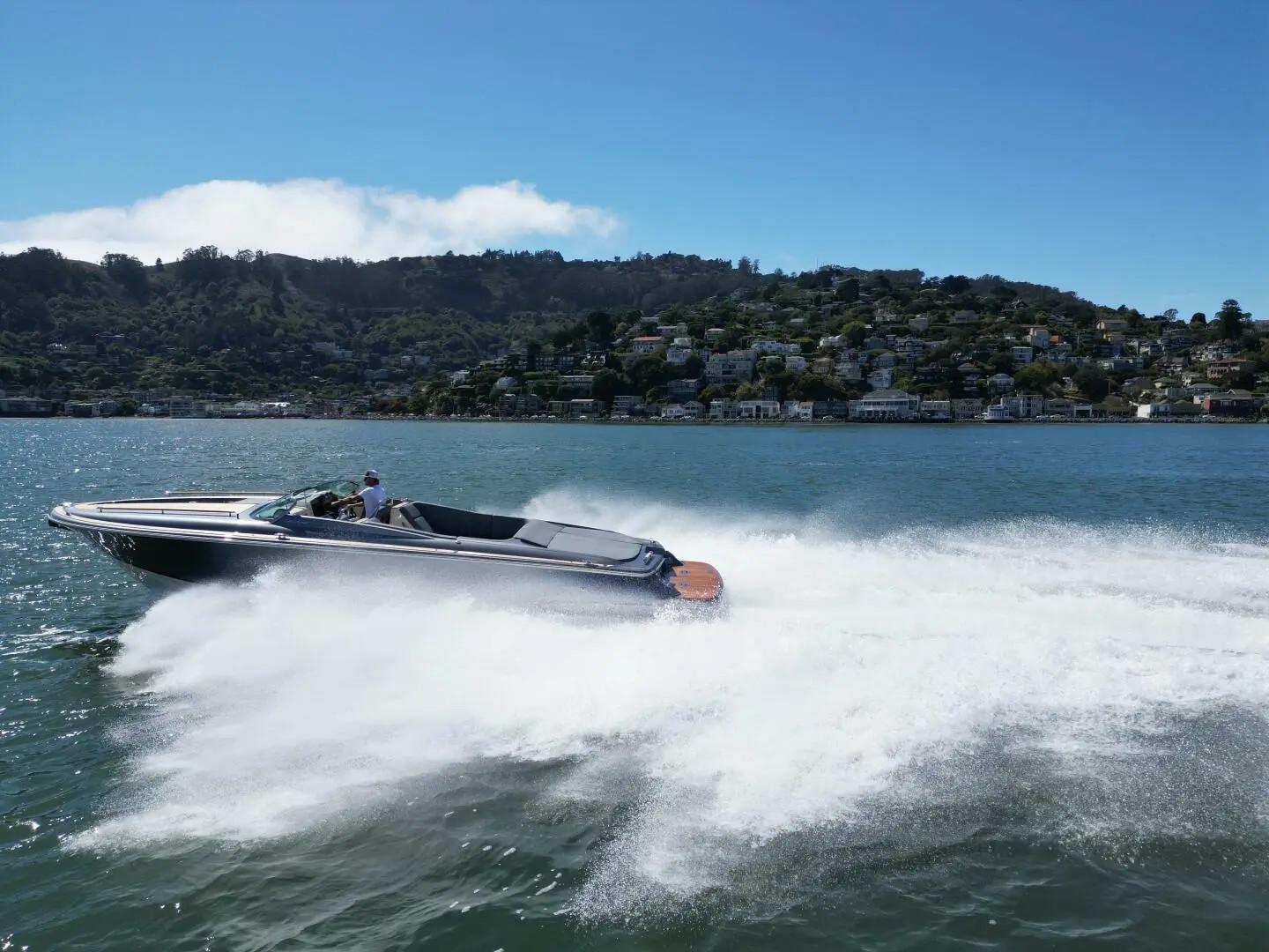 2021-Chris-Craft-Corsair-34