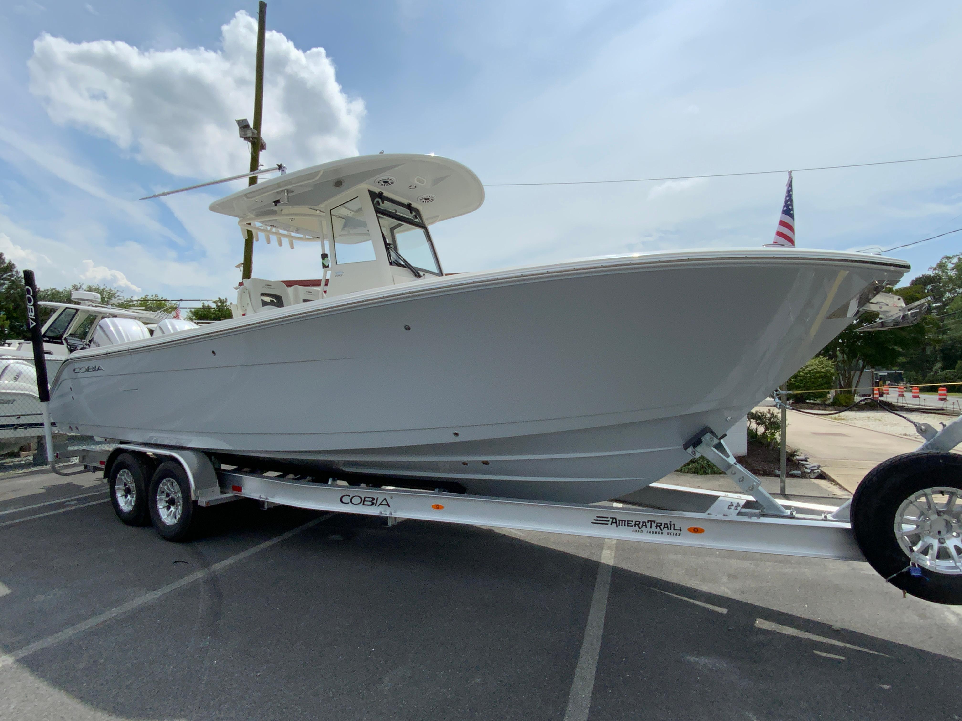 2025 Cobia 285 Center Console-2