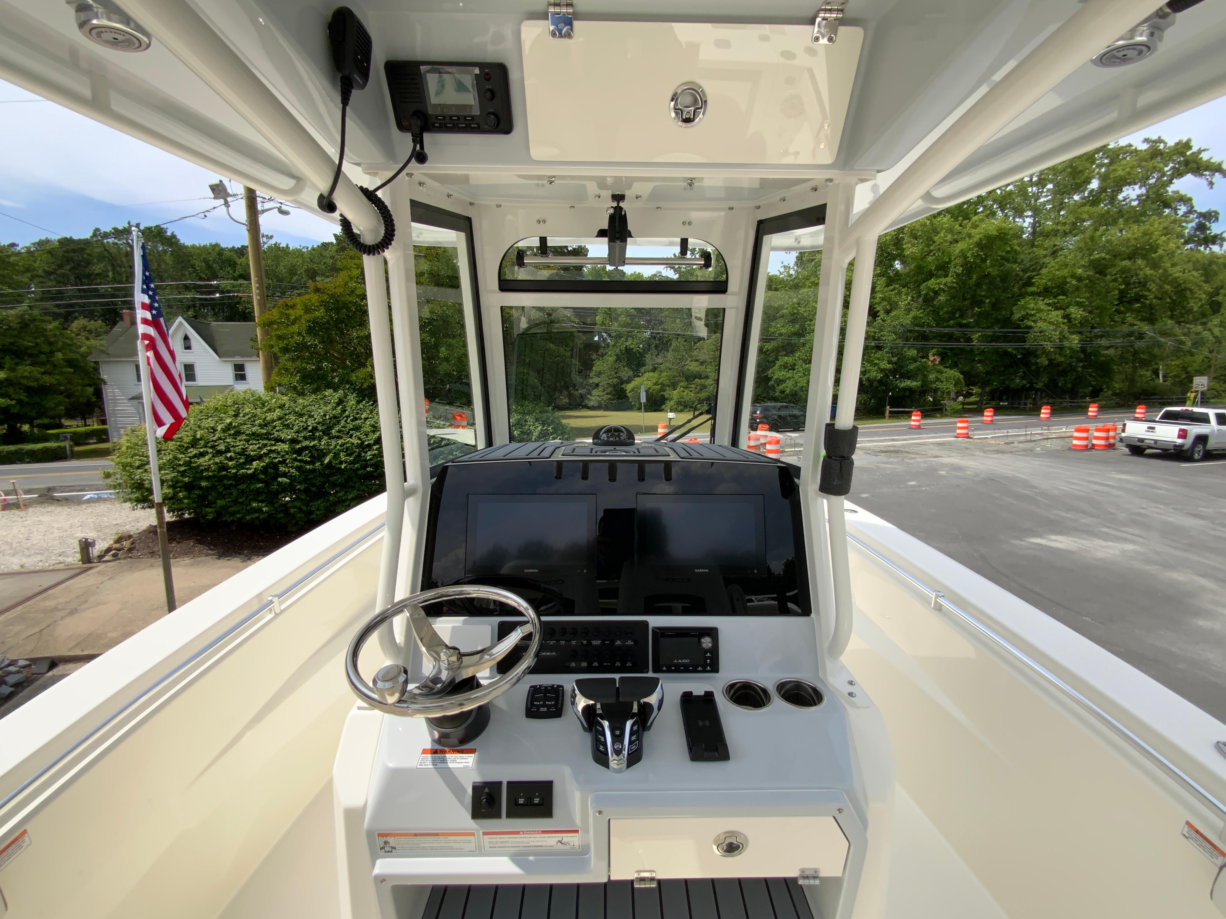 2025 Cobia 285 Center Console-12